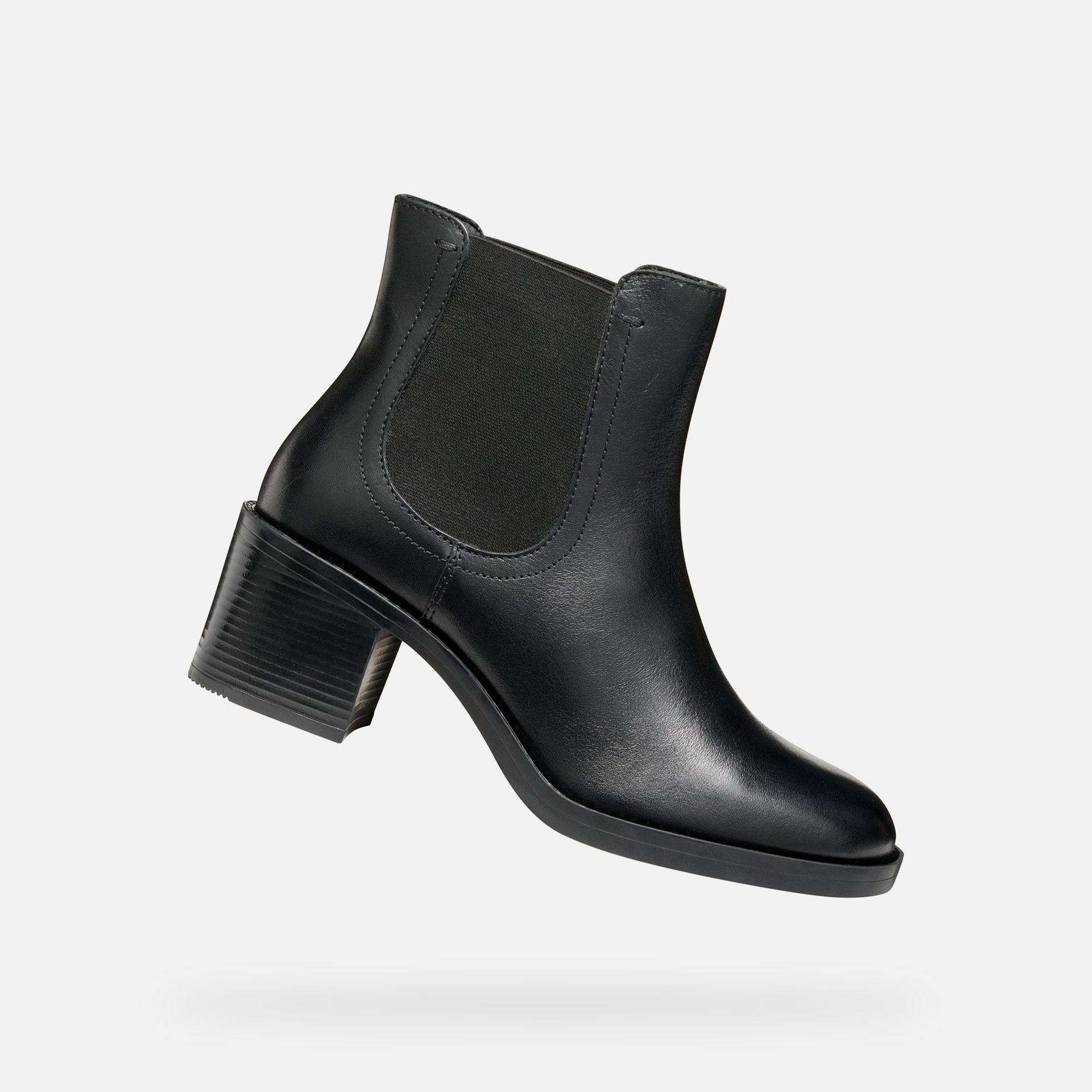 Černá dámská kotníková obuv Geox Serilda 60 - 001