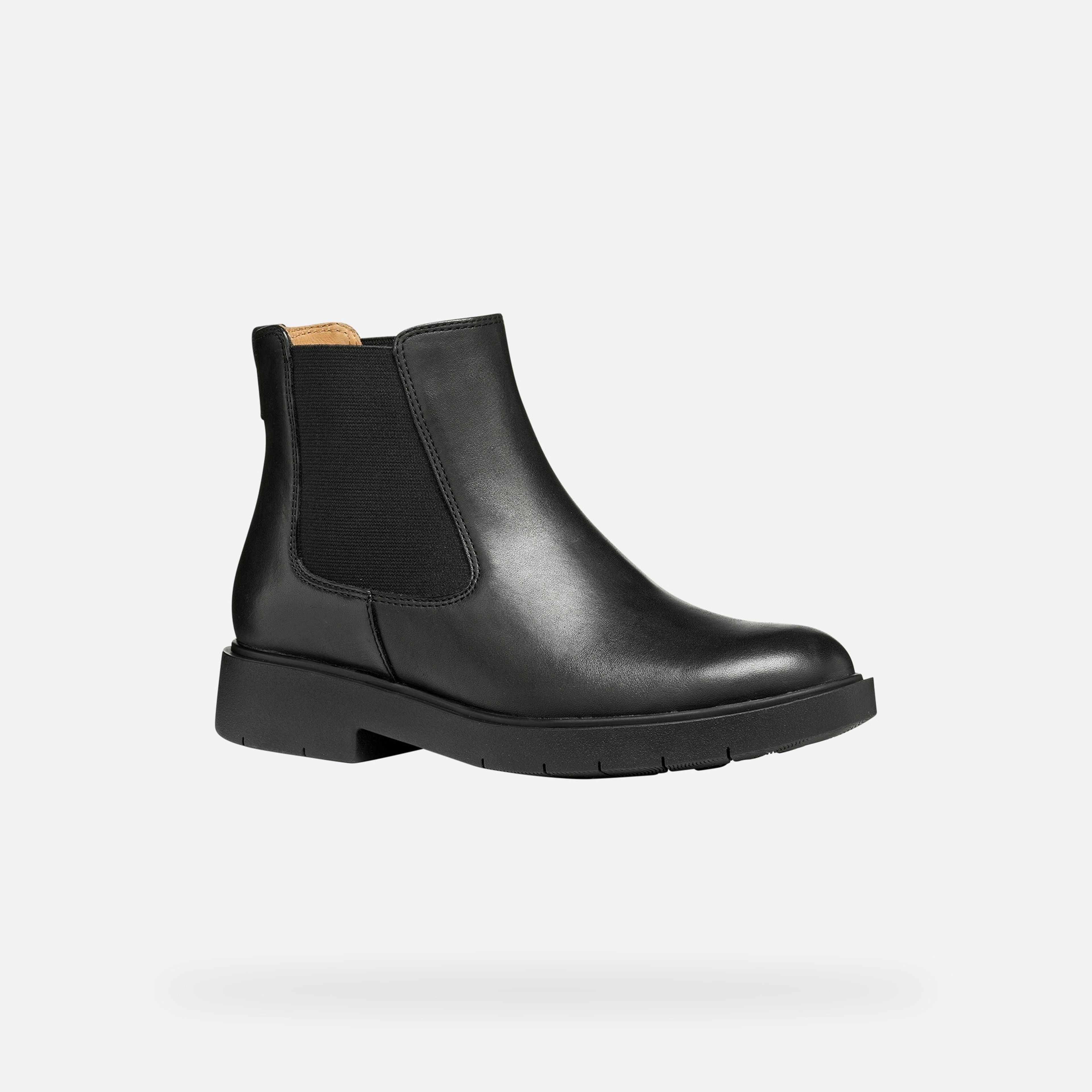 Čierna dámska členková obuv Geox Spherica Ec1 - 003