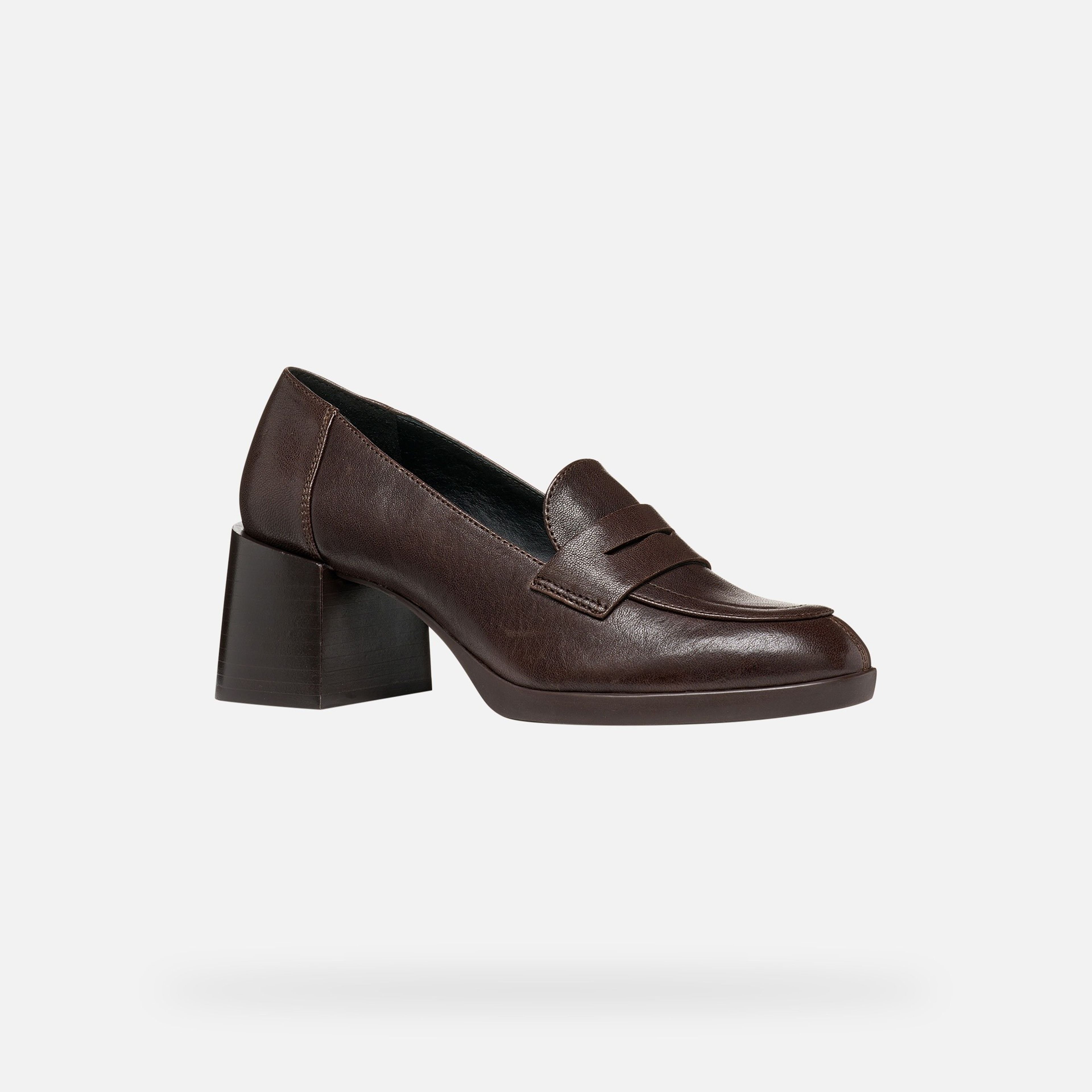 Tmavě hnědá dámská obuv na podpatku Geox Walk Pleasure 55T - 003