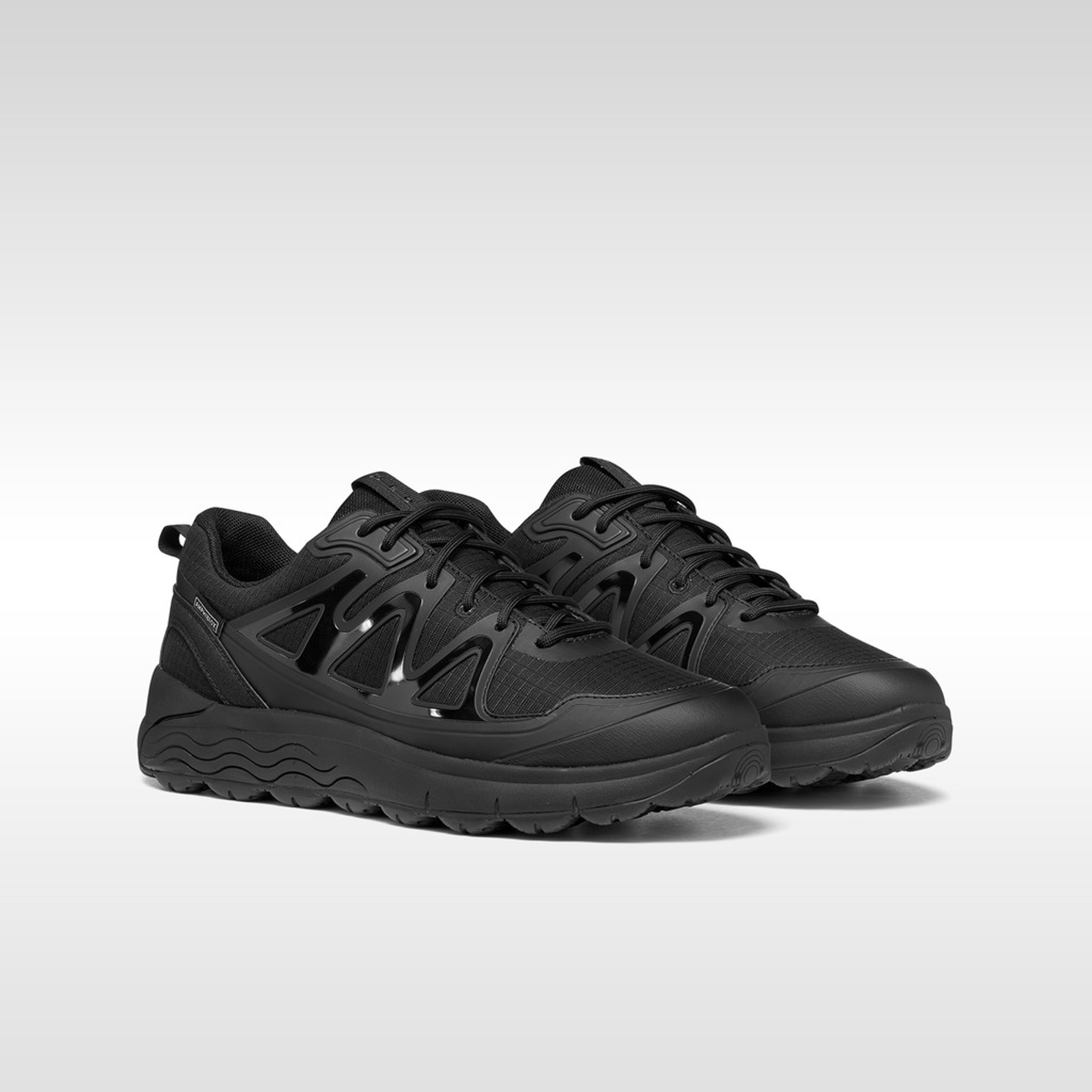 Czarne męskie sneakersy Geox Spherica 4X4 B ABX - 008