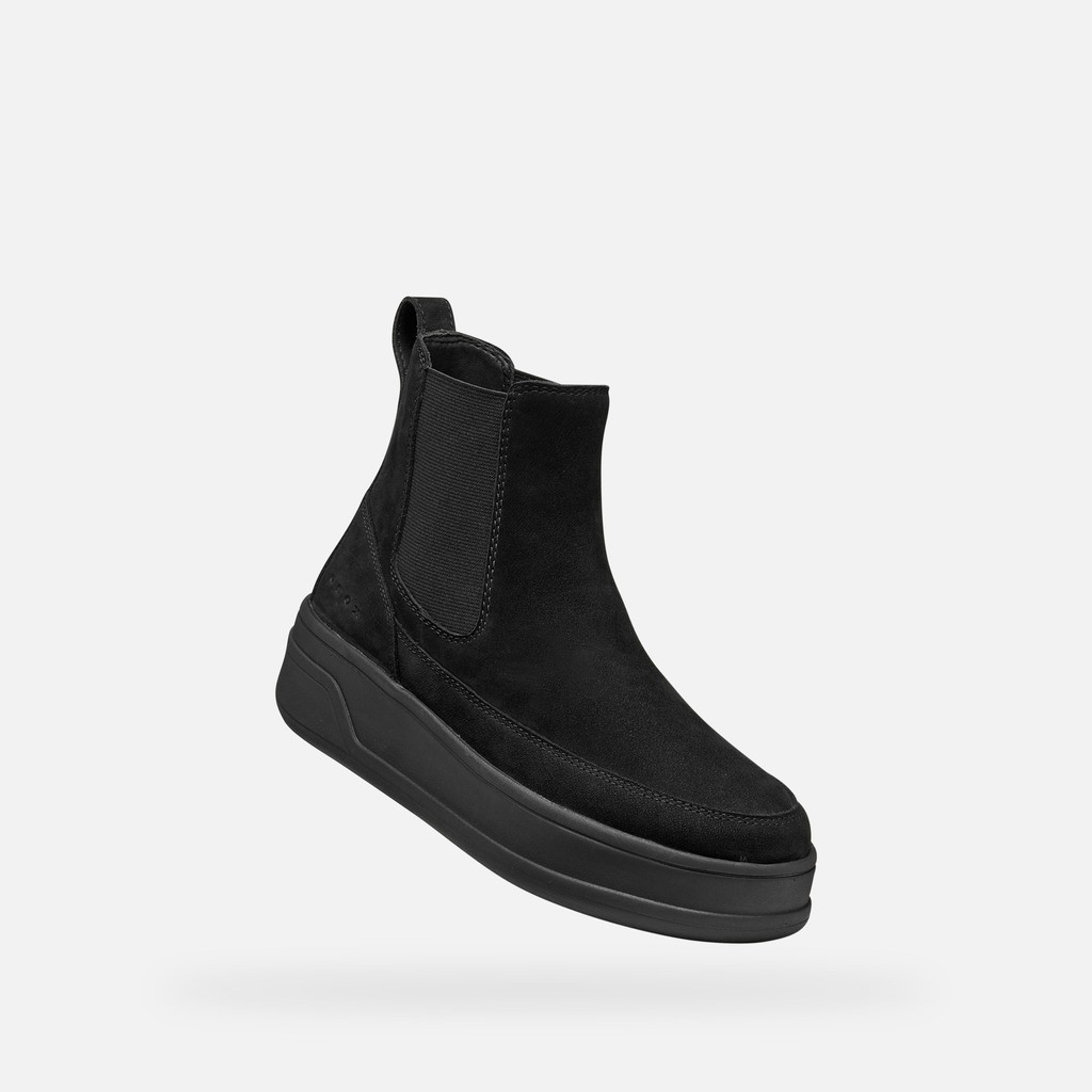 Černá dámská kotníková obuv Geox Spherica Ecub-2 - 004