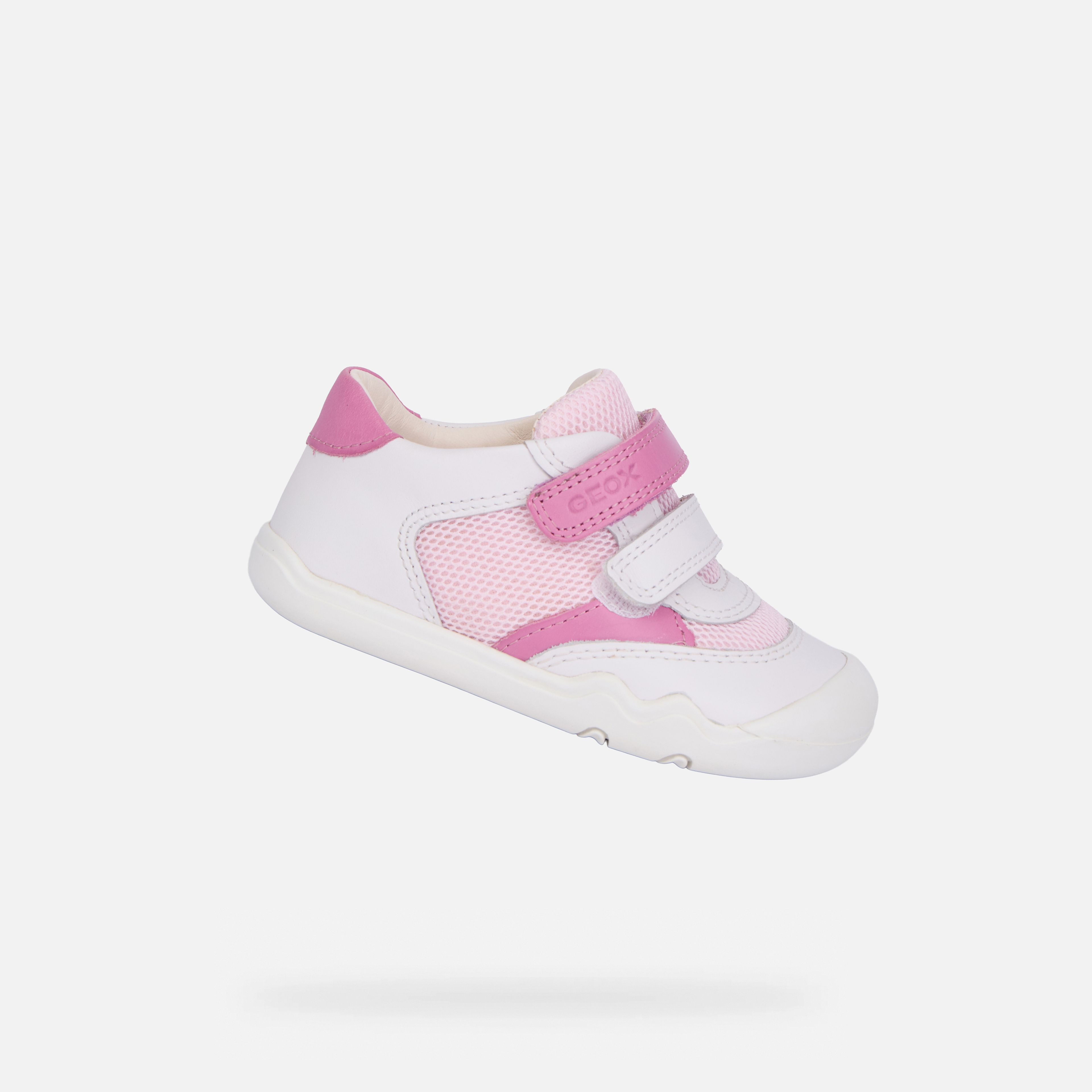 Bílé dívčí barefoot tenisky pro první kroky Geox Steppieup