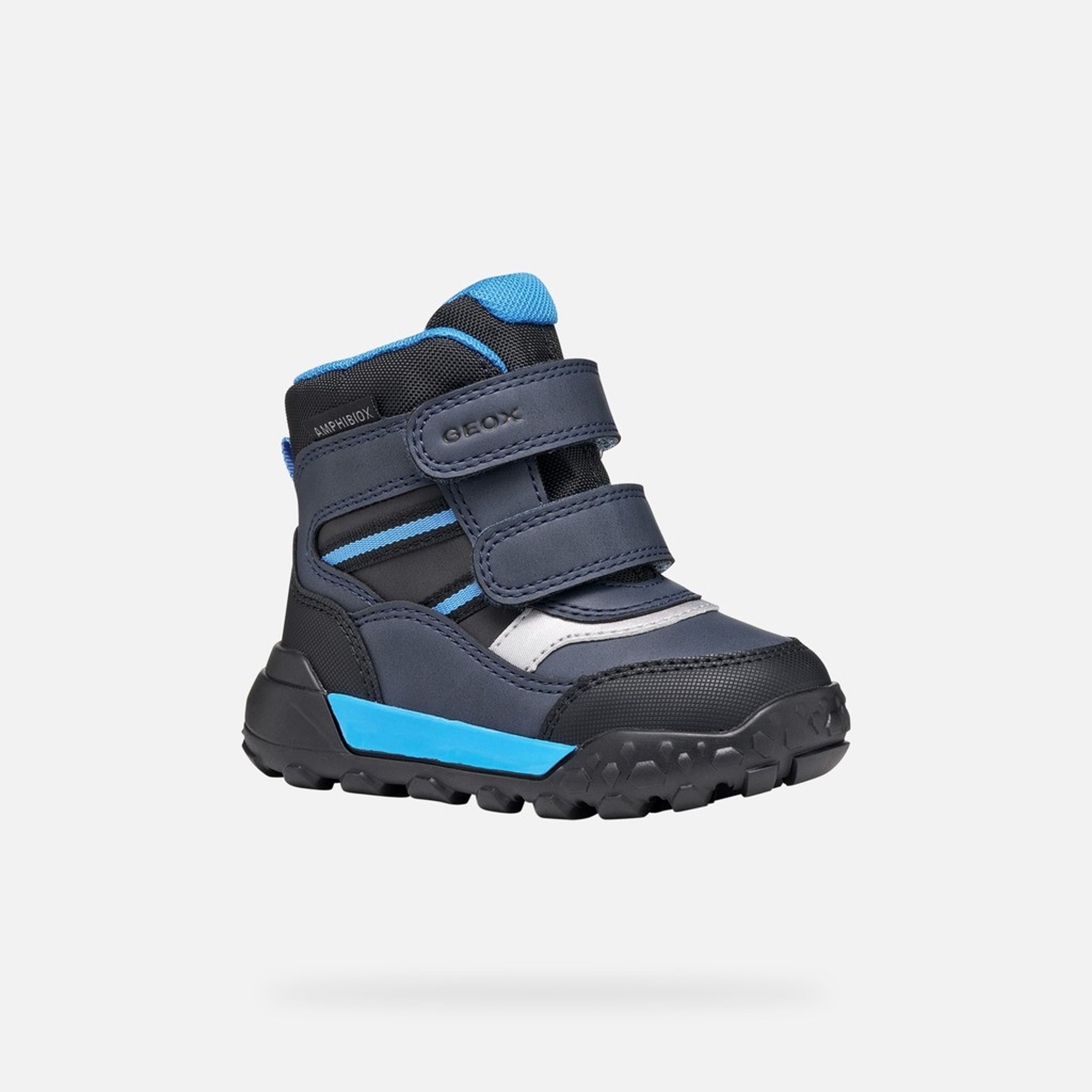 Černá zateplená chlapecká zimní obuv Geox Trekkyup - 003