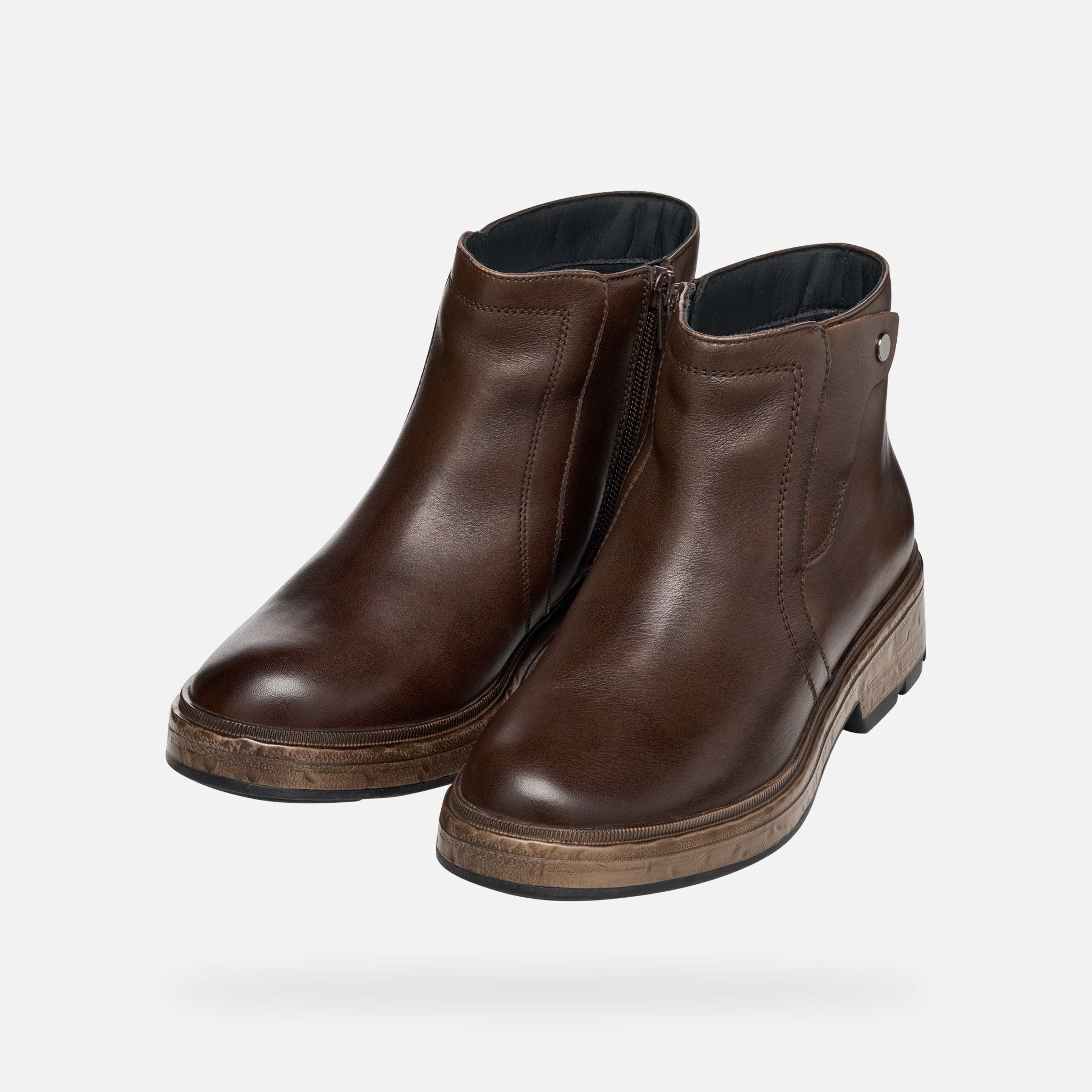 Hnědá dámská kotníková obuv Geox Swelen - 009