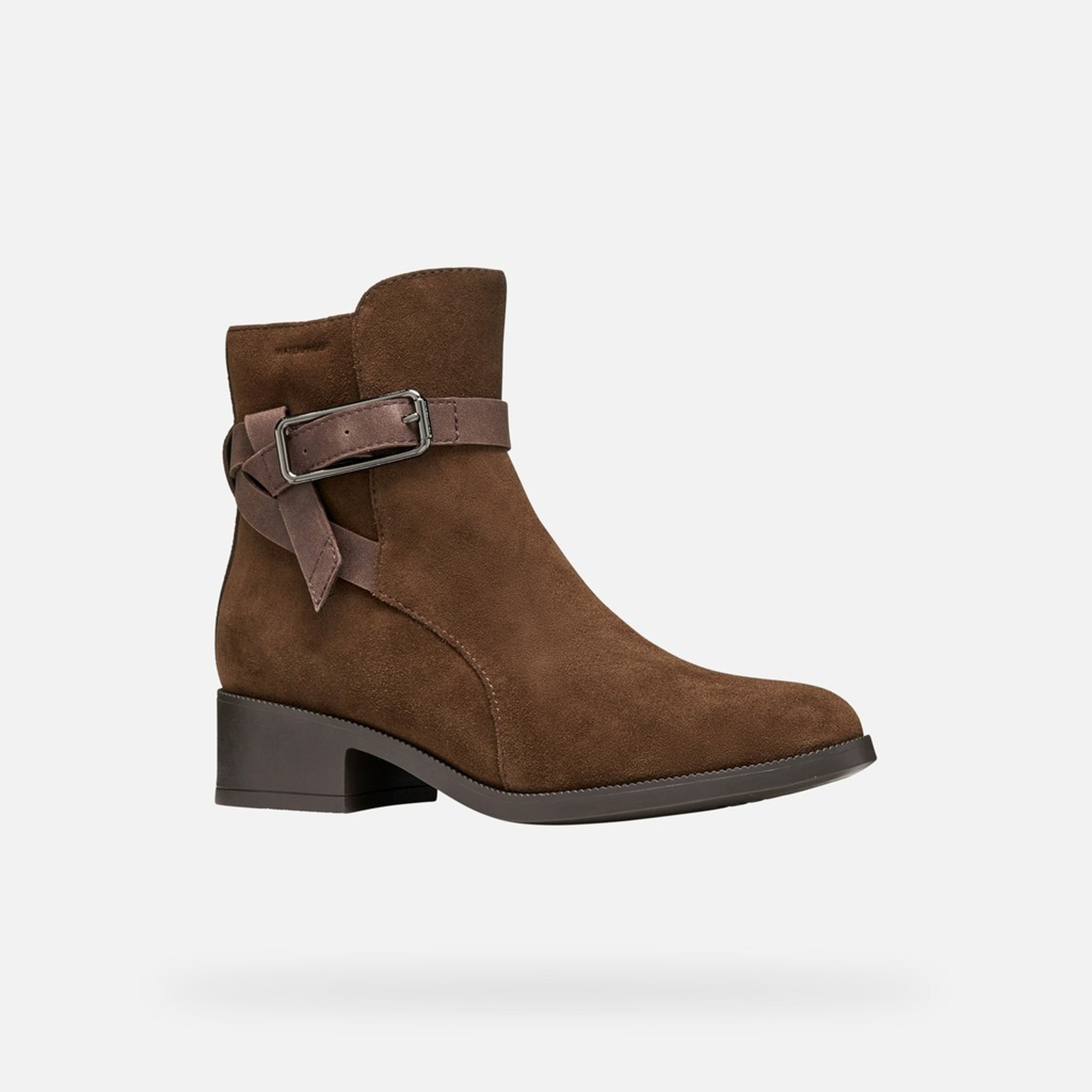 Ghete maro închis pentru femei Geox Camexia WPF - 003