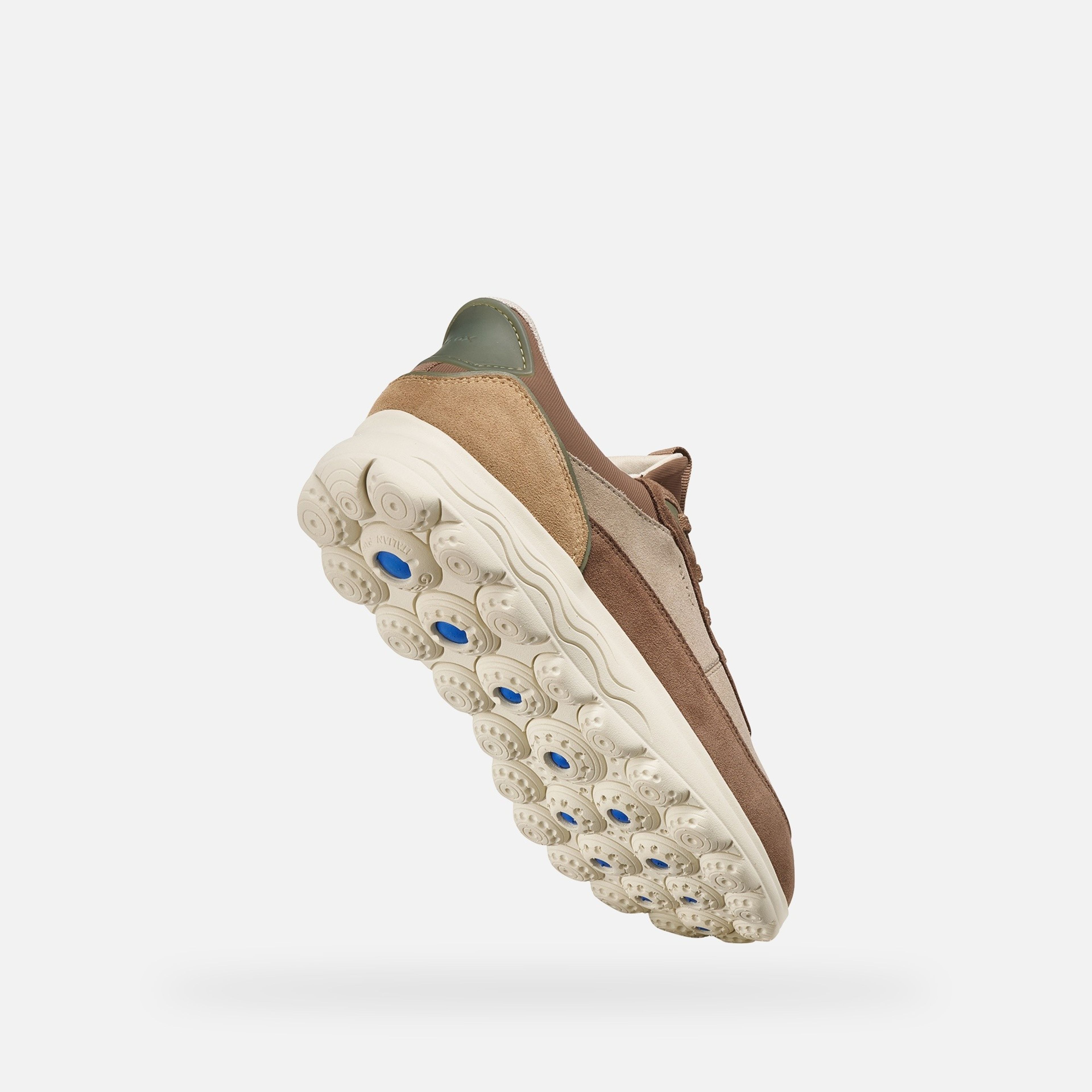 Béžové dámské tenisky Geox Spherica Plus Fast in - 009