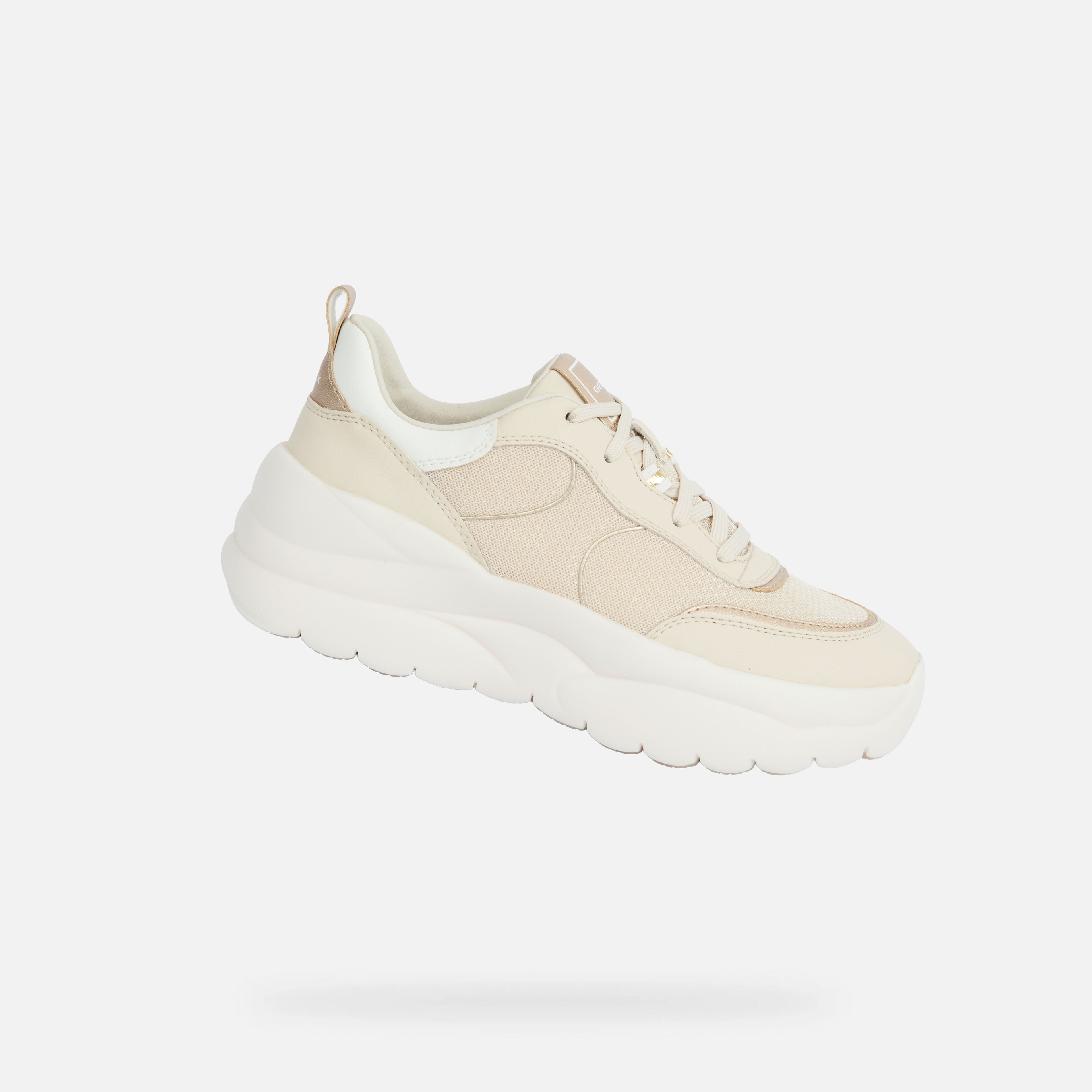 Krémové dámske tenisky Geox Xtros