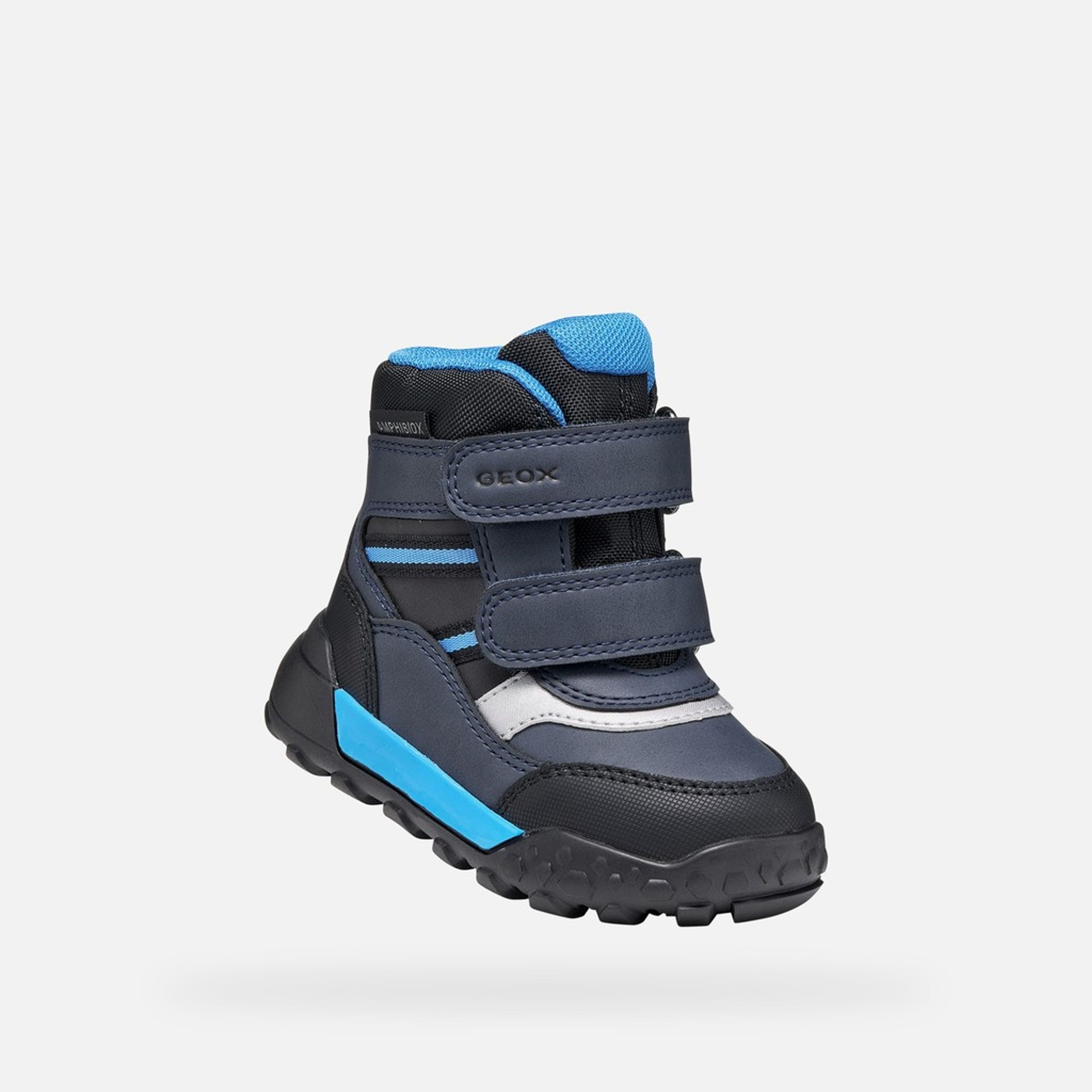Černá zateplená chlapecká zimní obuv Geox Trekkyup - 005