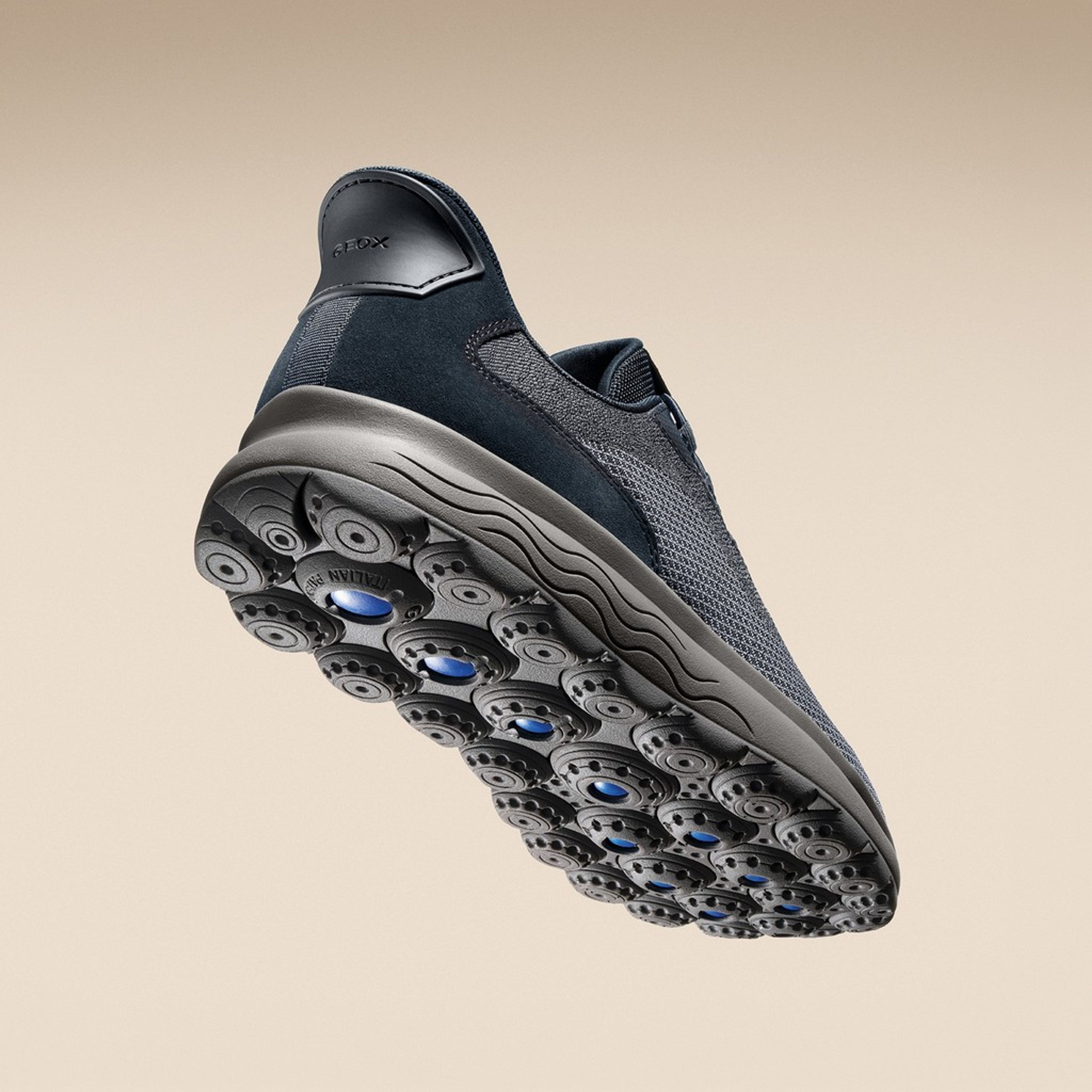 Sneakers albastru închis pentru bărbați Geox Spherica Plus WR - 012