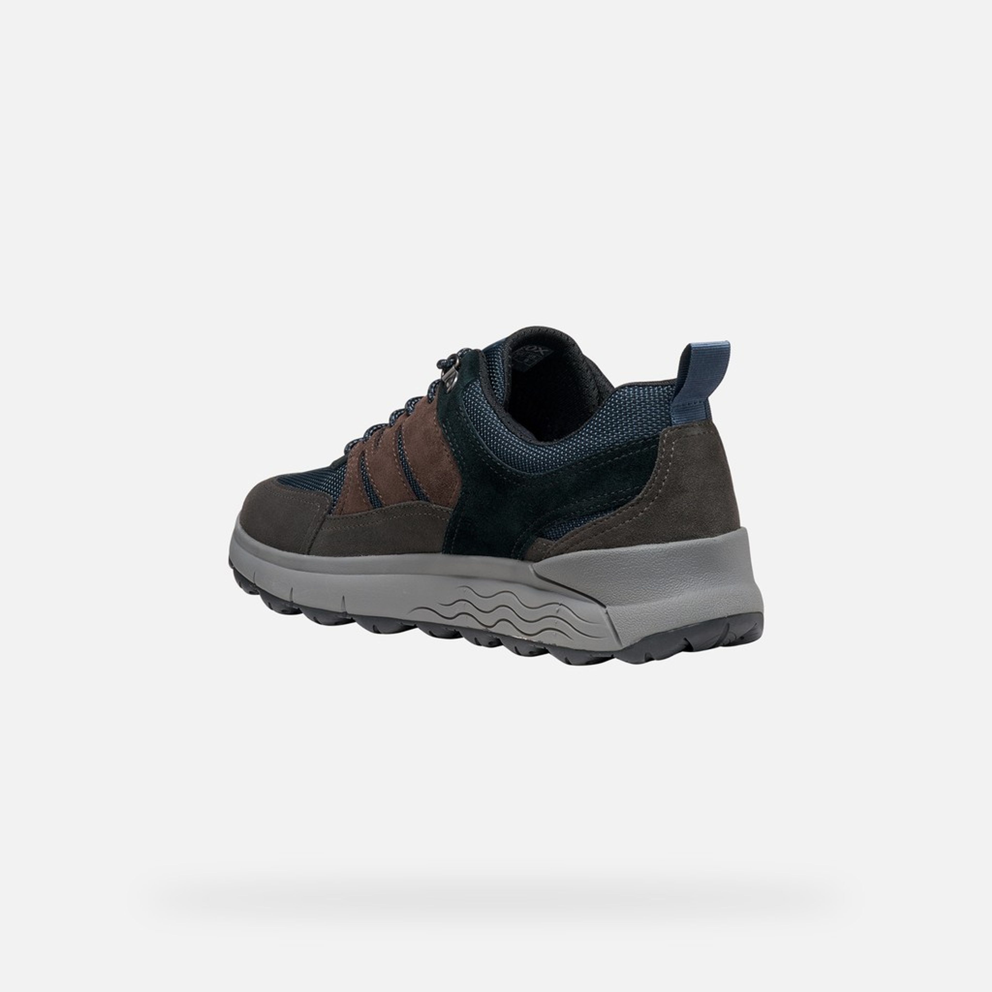 Ciemnobrązowe sneakersy męskie Geox Spherica 4X4 B ABX - 004
