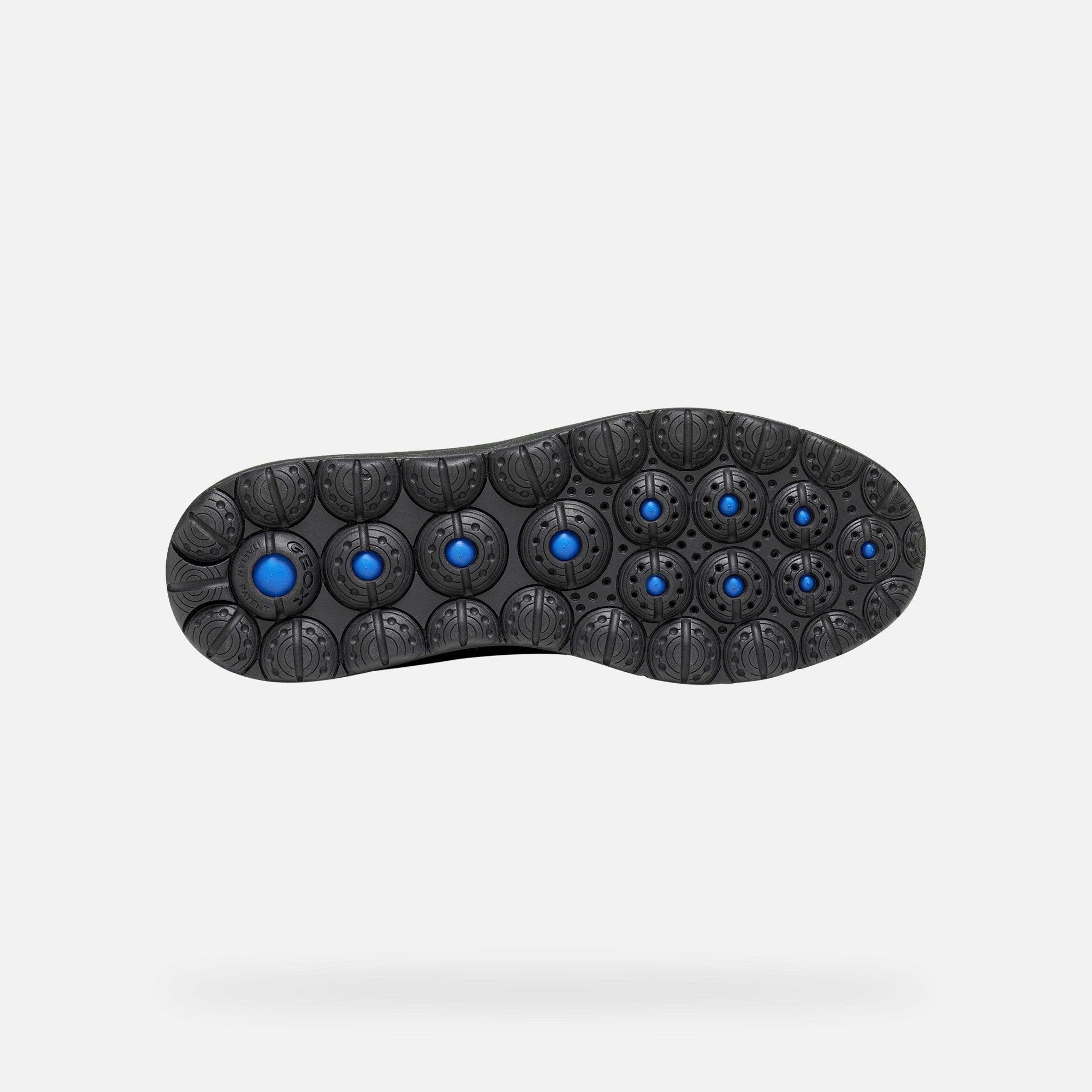 Čierna dámska členková obuv Geox Spherica 4X4 B ABX - 007