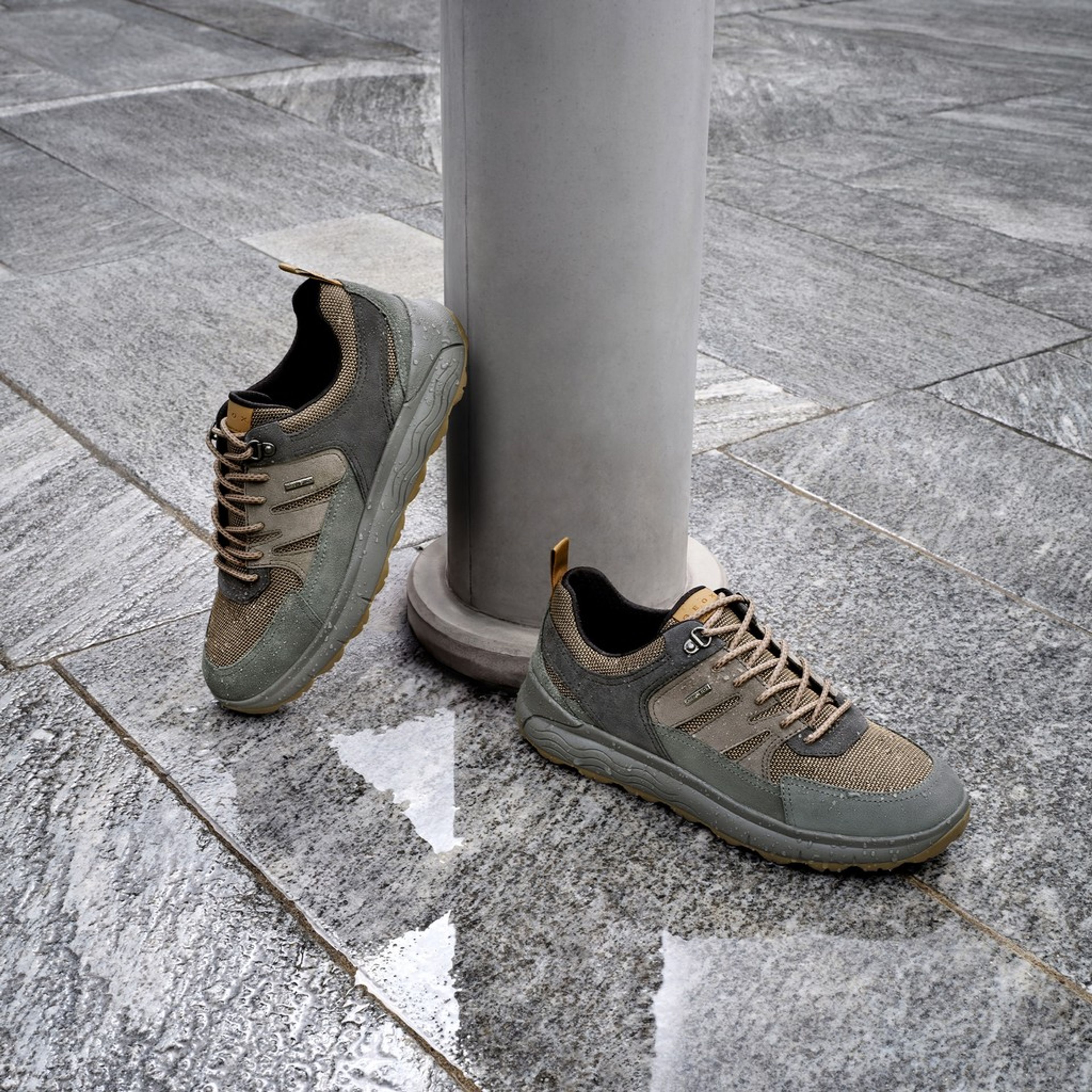 Szare męskie sneakersy Geox Spherica 4X4 B ABX - 009