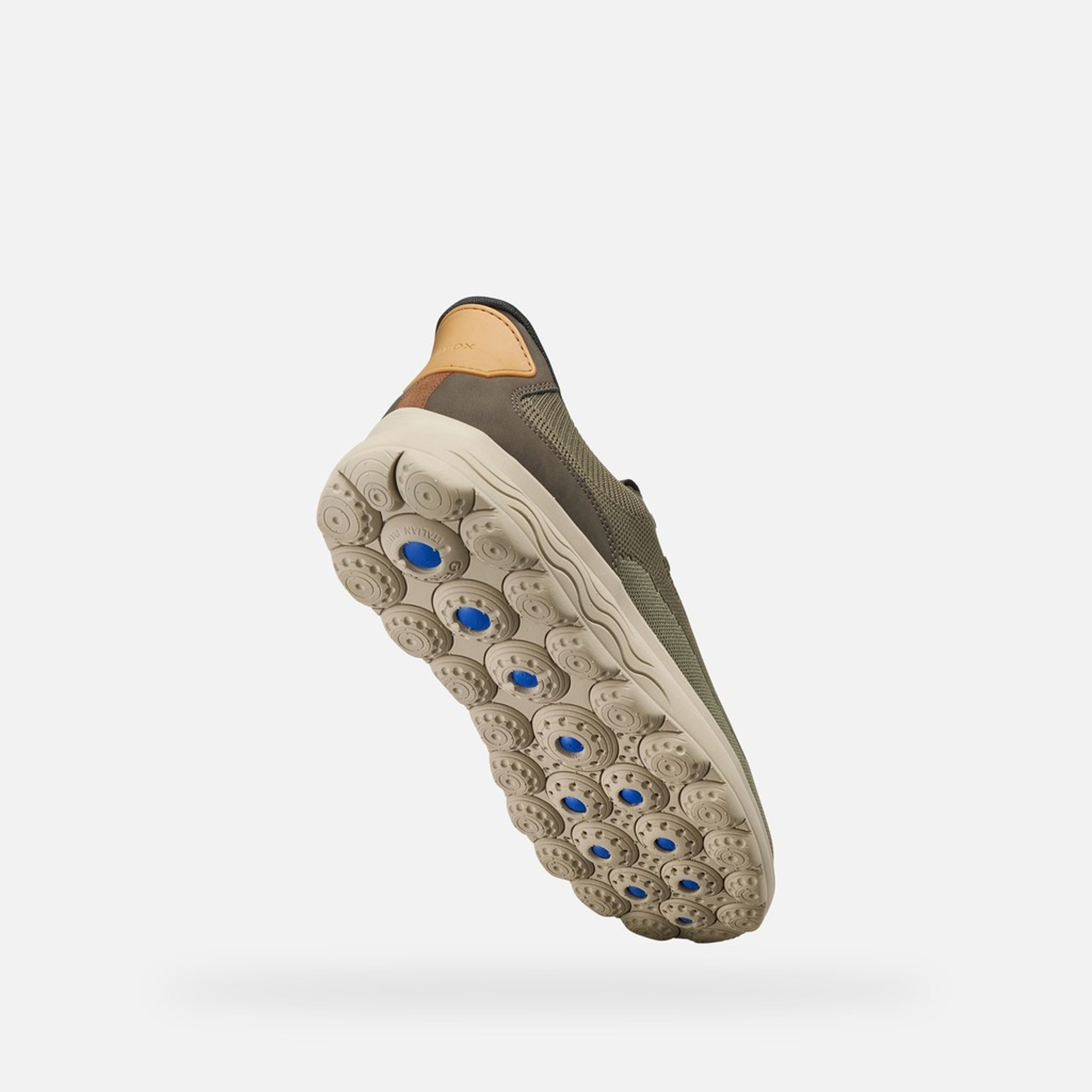 Khaki męskie sneakersy Geox Spherica Plus - 008