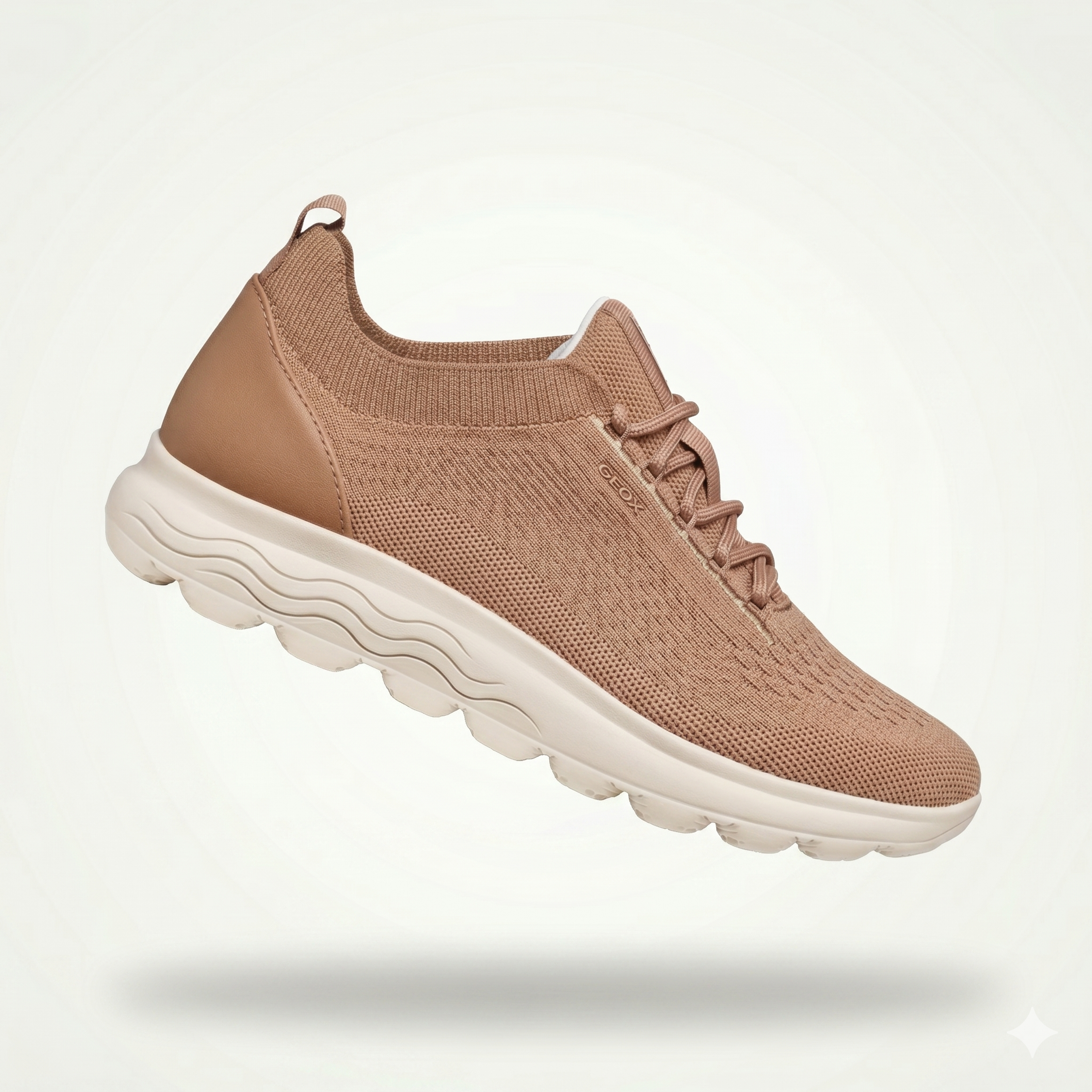 Beżowe damskie sneakersy Geox Spherica