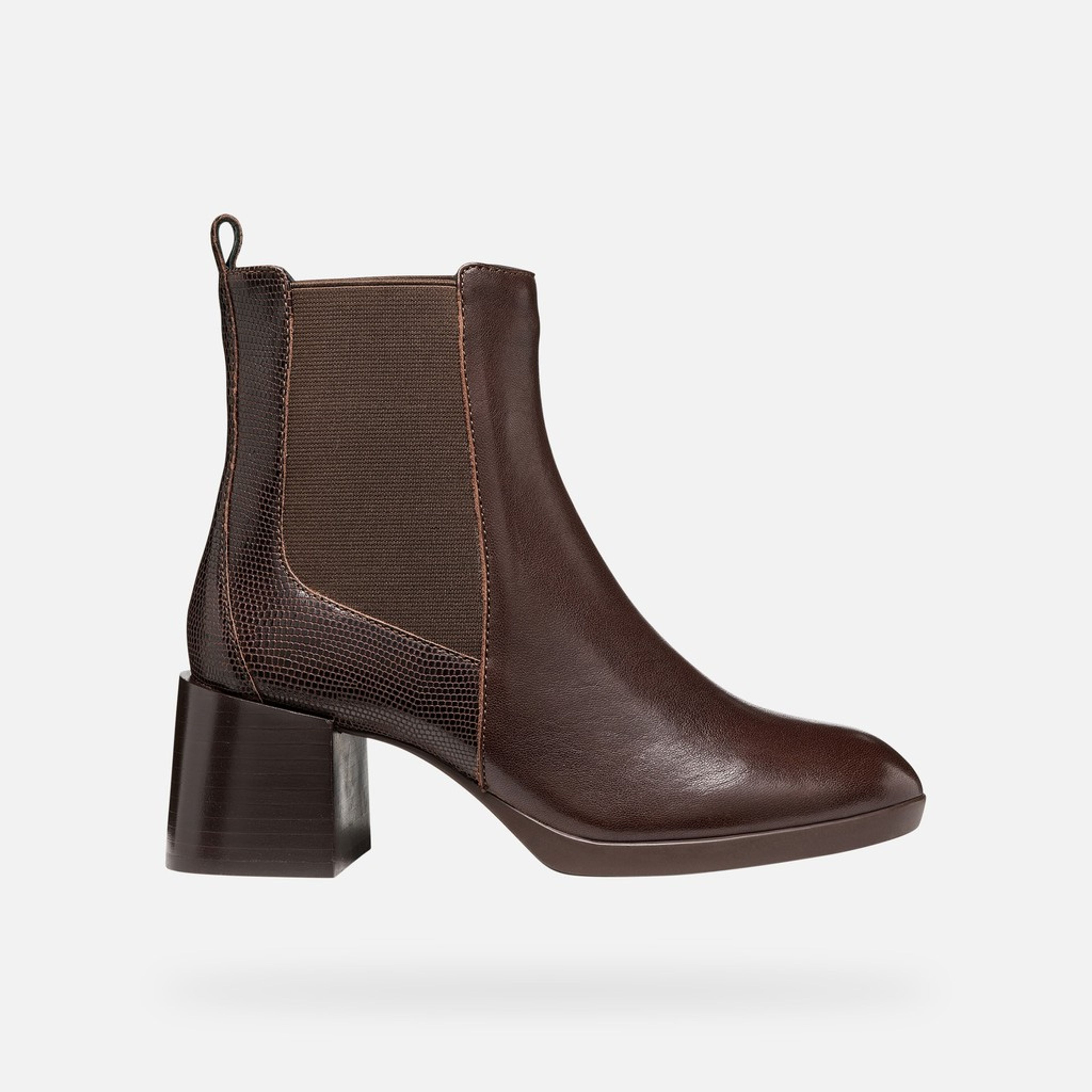 Tmavě hnědá dámská kotníková obuv Geox Walk Pleasure 55T - 002