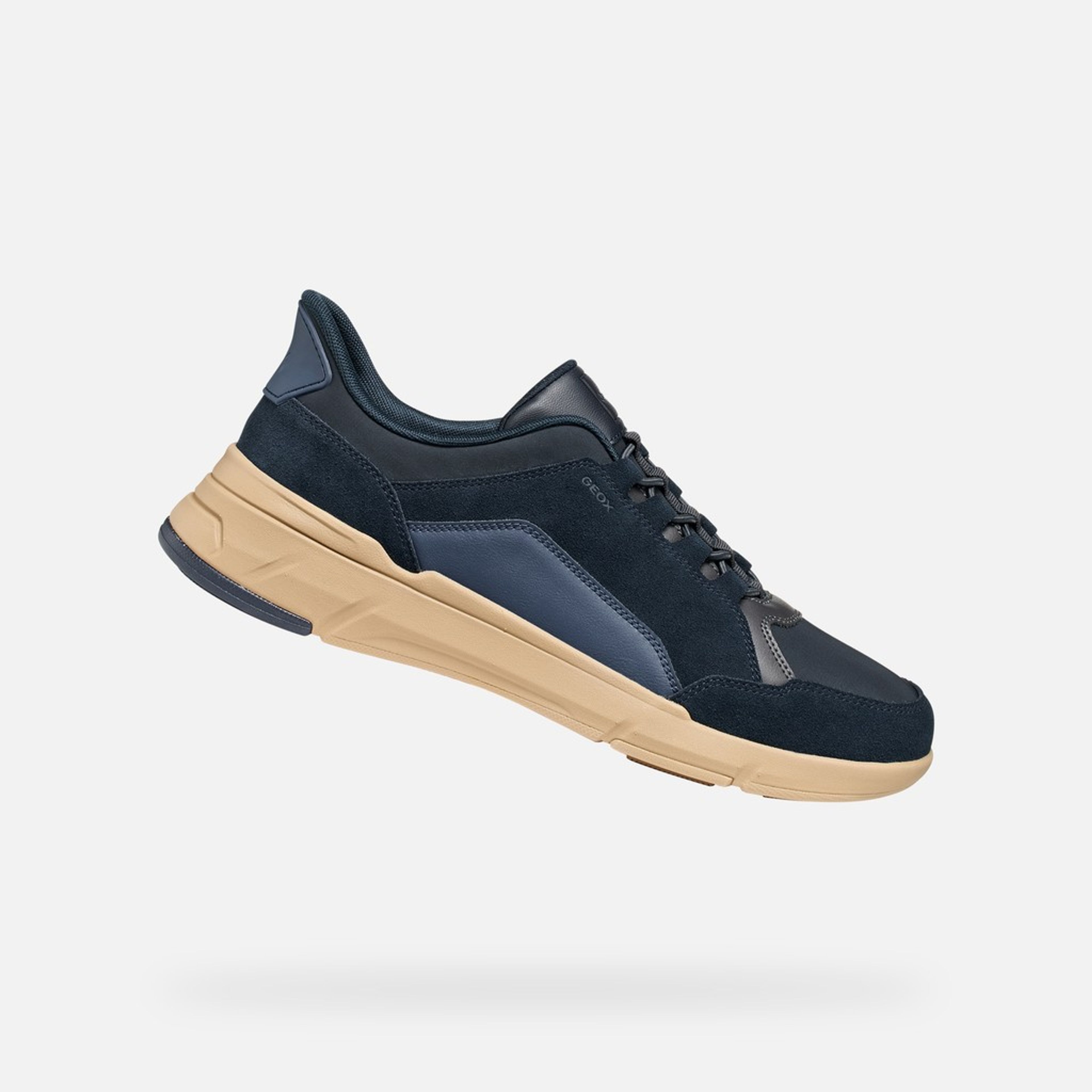 Tmavě modré pánské tenisky Geox Vittour Plus - 001