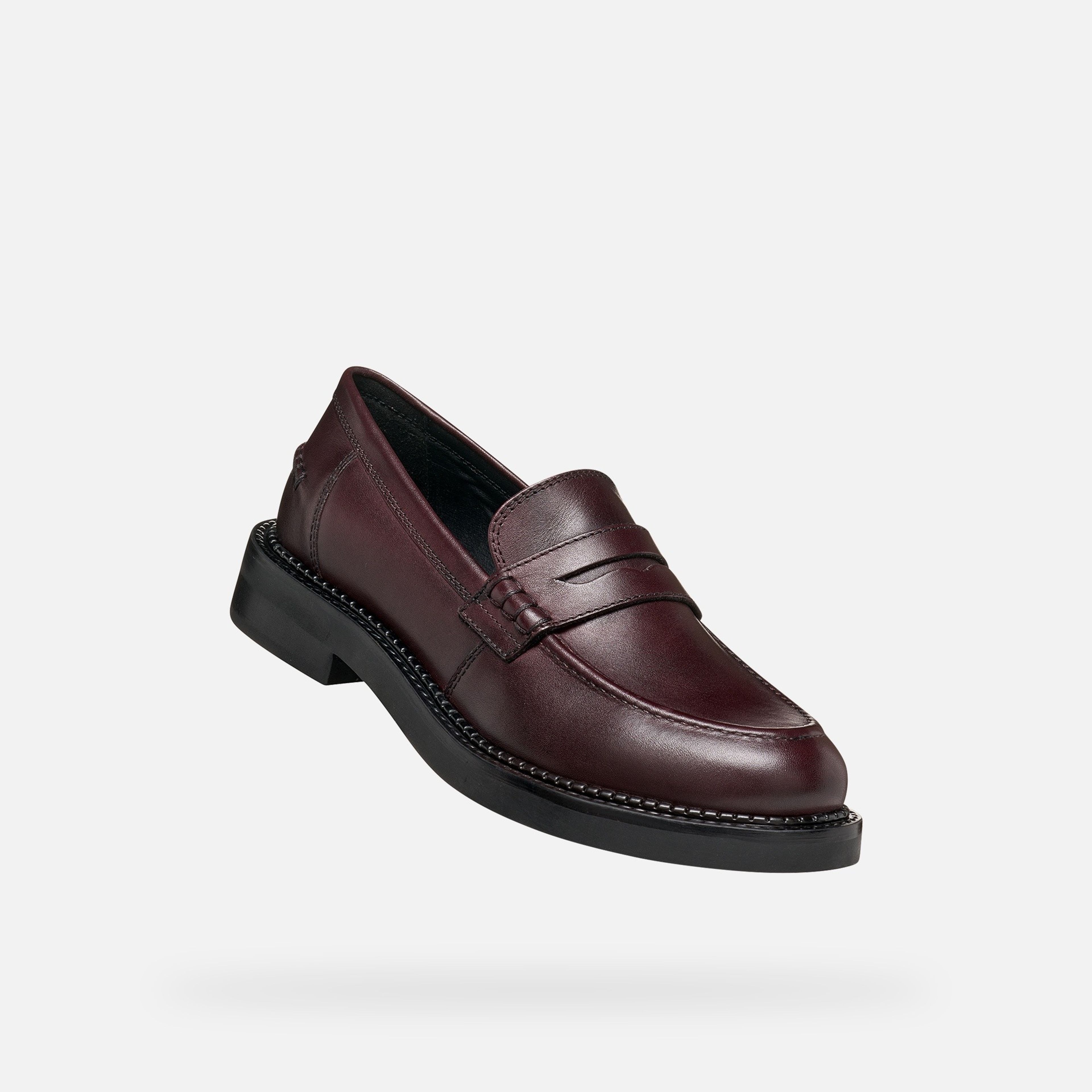 Tmavě hnědé dámské mokasíny Geox Serilda - 006