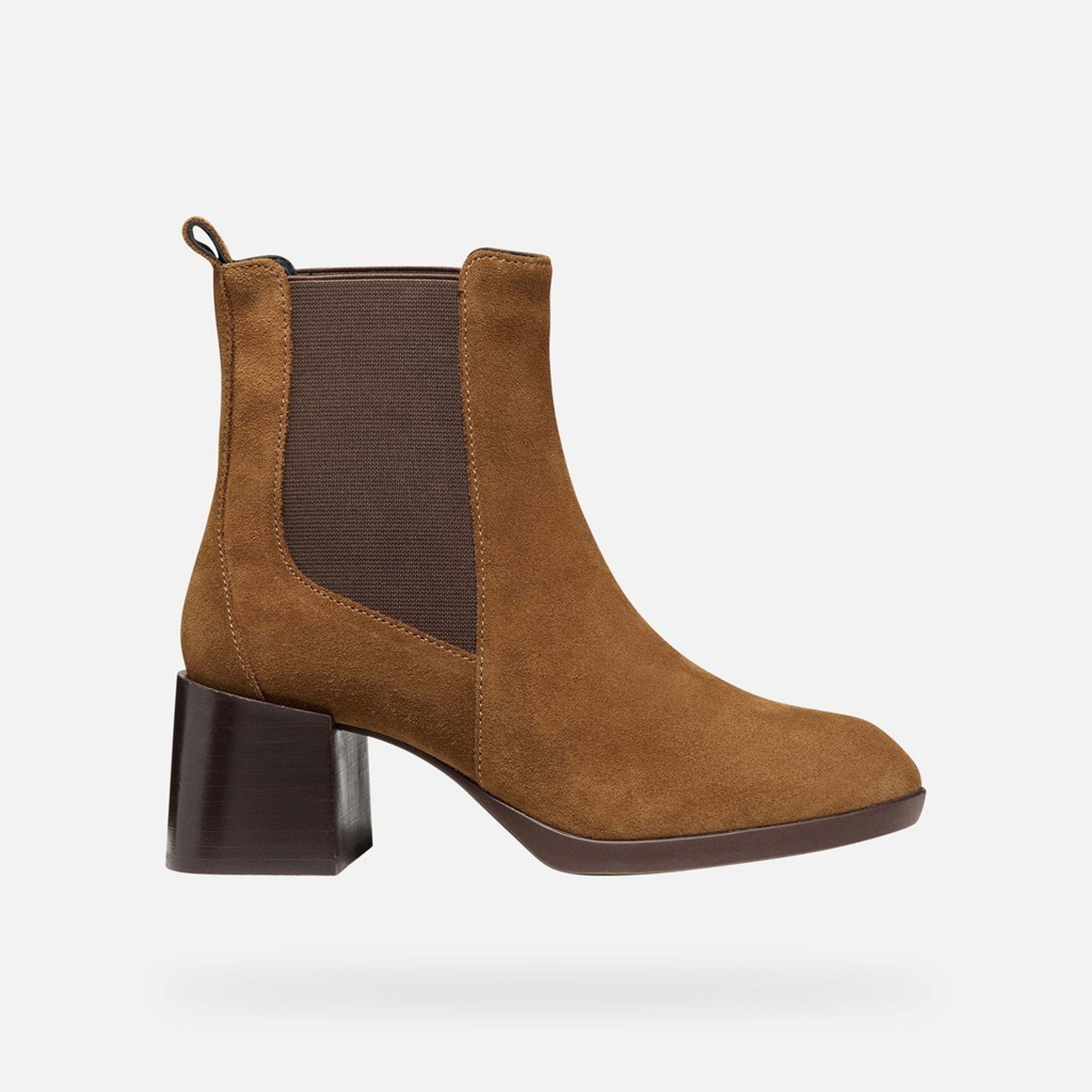 Hnědá dámská kotníková obuv Geox Walk Pleasure 55T - 002