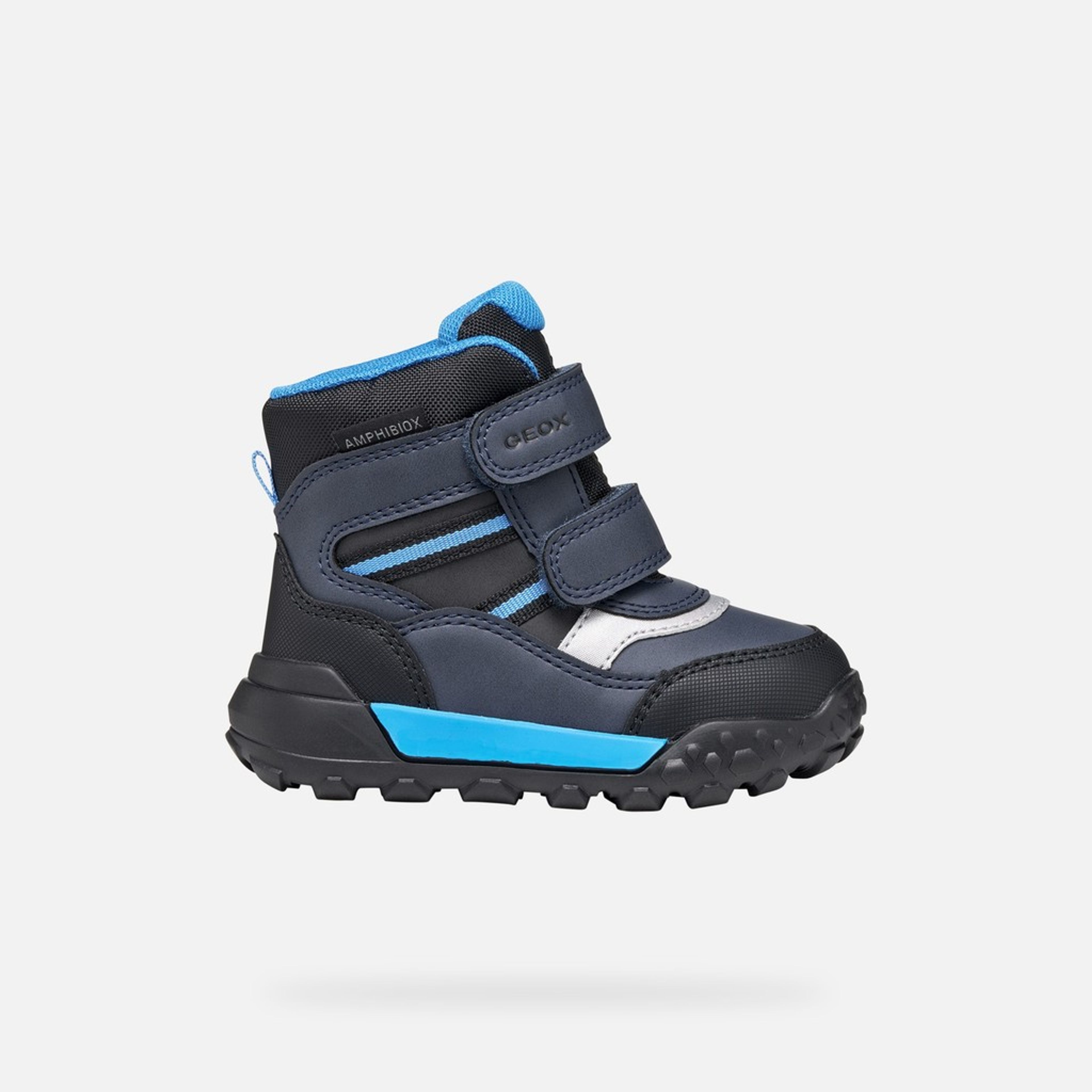 Černá zateplená chlapecká zimní obuv Geox Trekkyup - 002