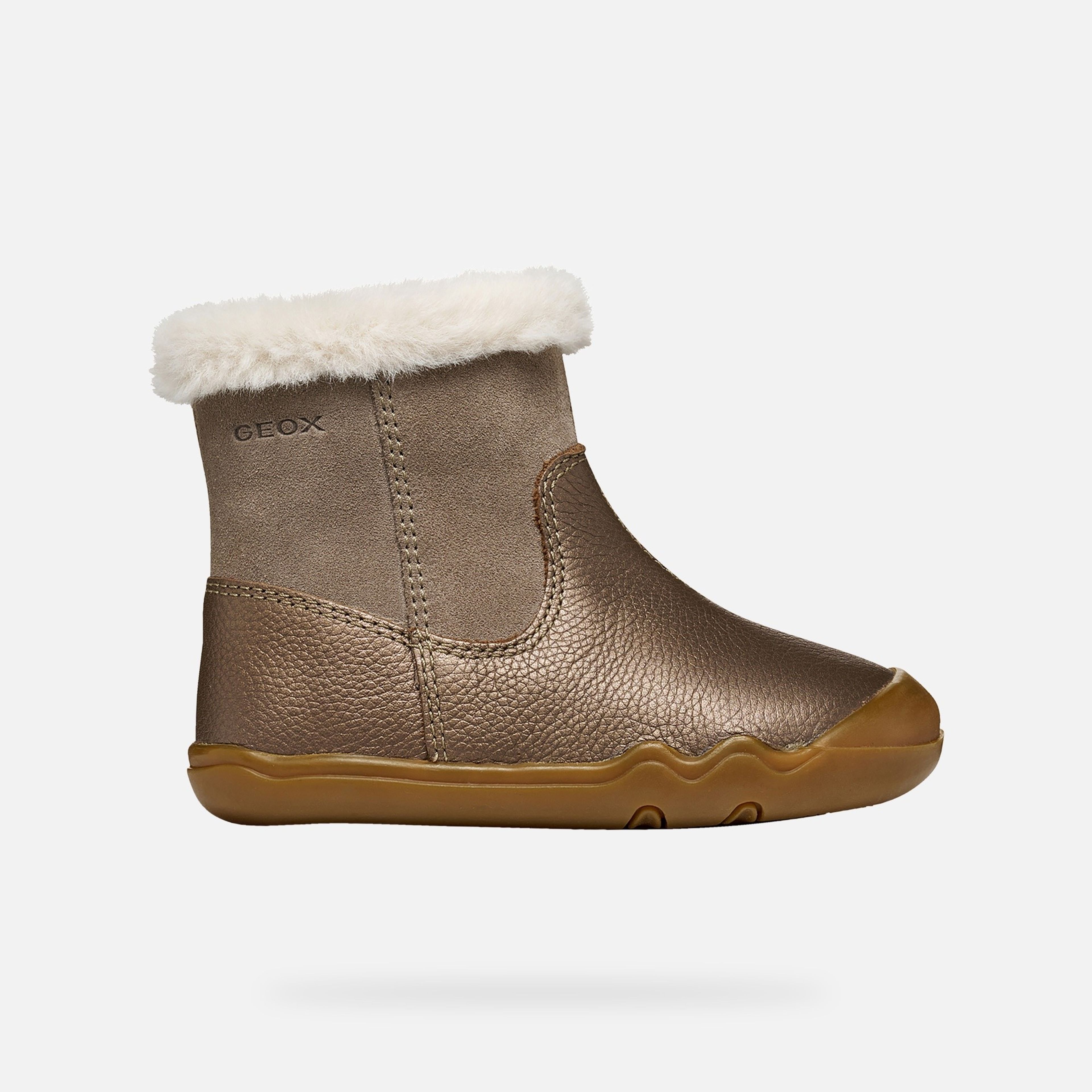 Hnědá dívčí barefoot kotníková obuv Geox Steppieup - 002