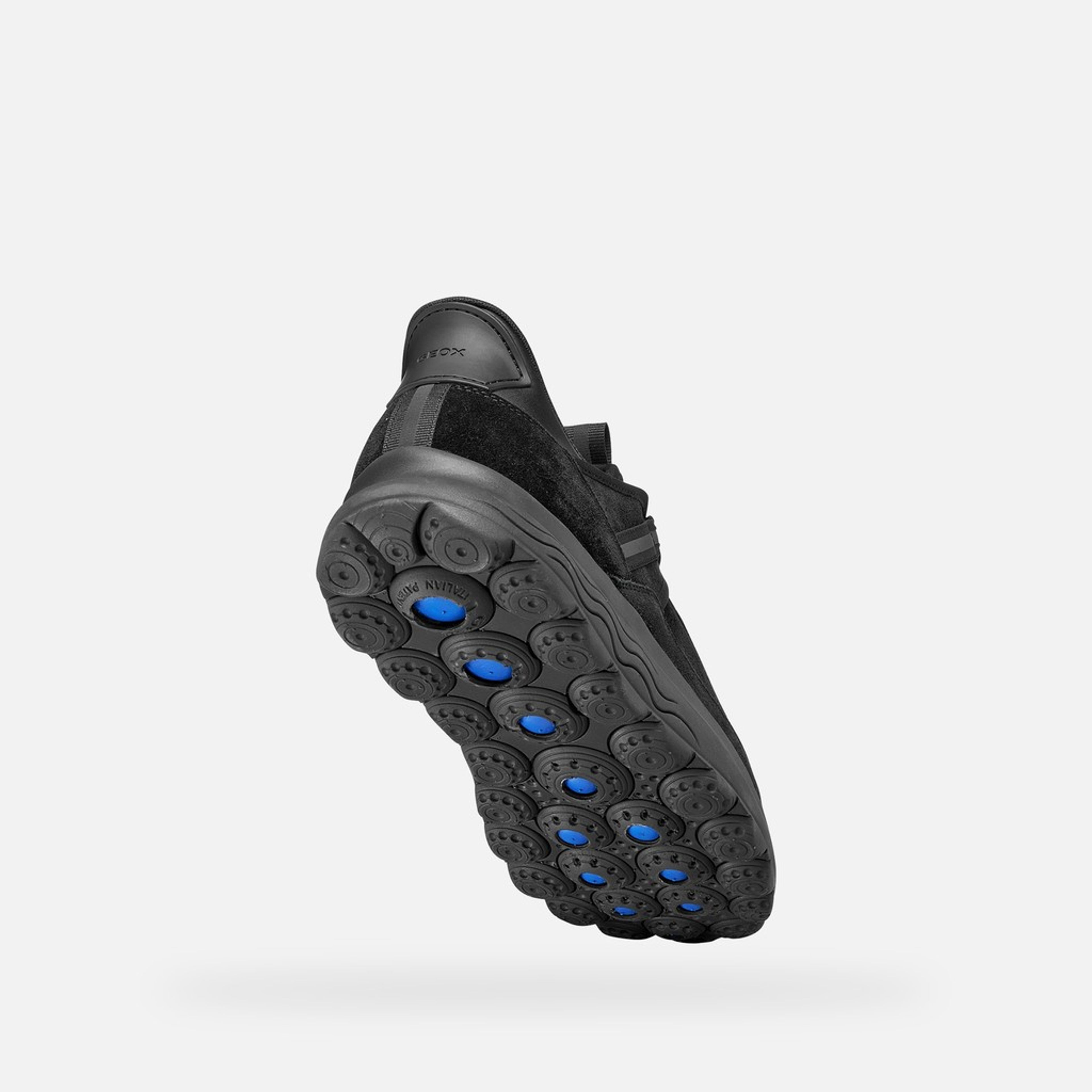 Čierne pánske tenisky Geox Spherica Plus WPF - 006