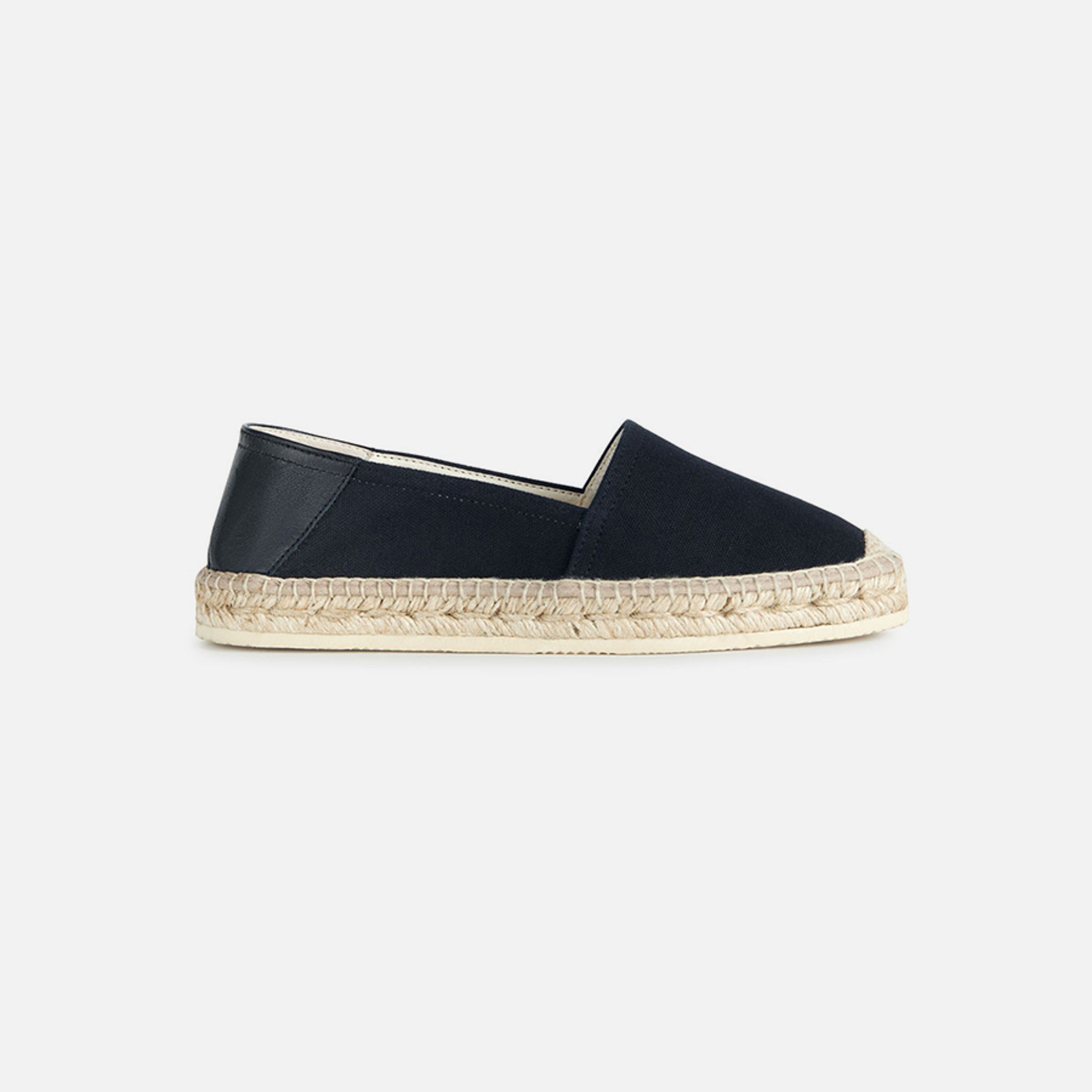 Čierne dámske slip-on tenisky Geox Lampedusa C