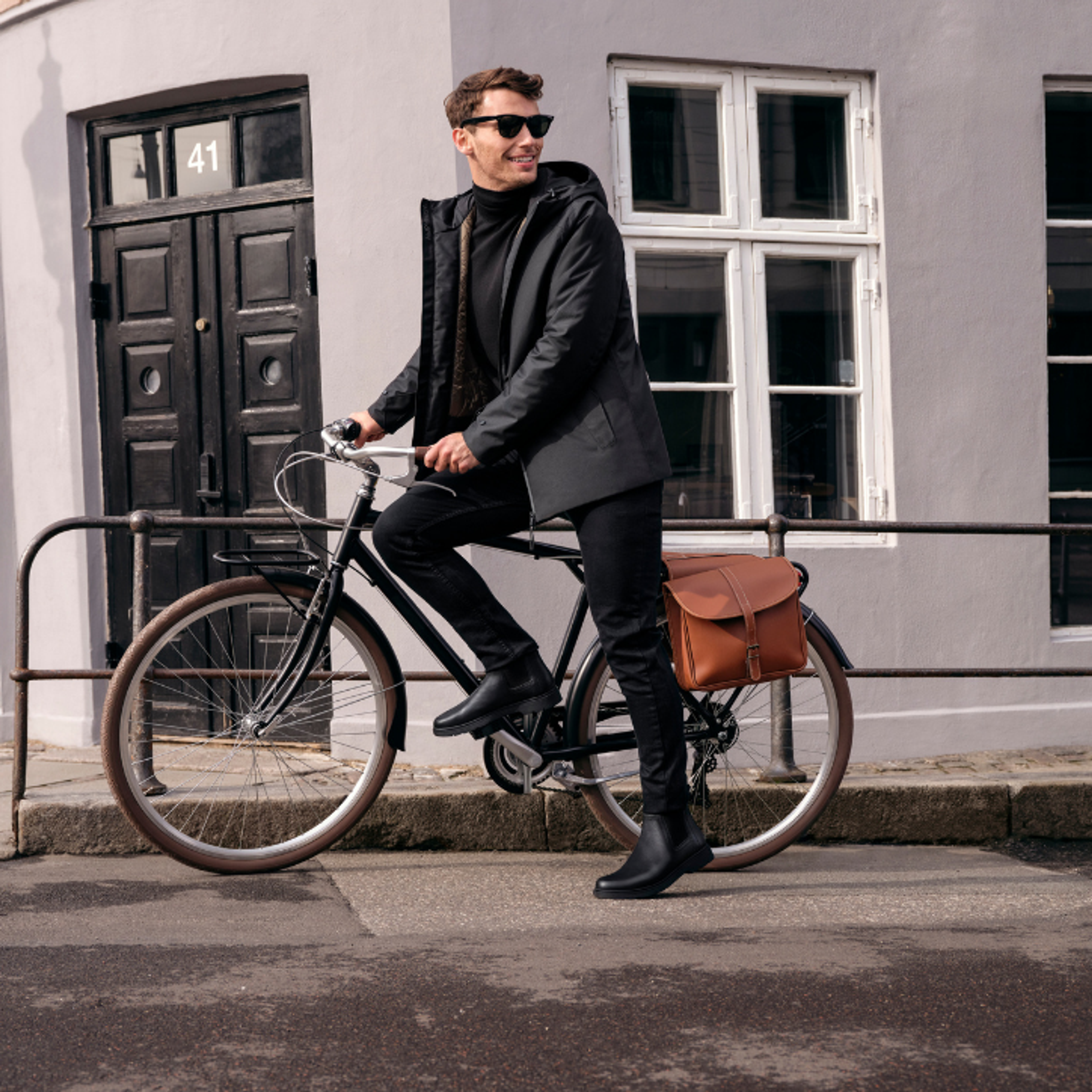 Walk Pleasure™ – confortul încălțămintei elegante