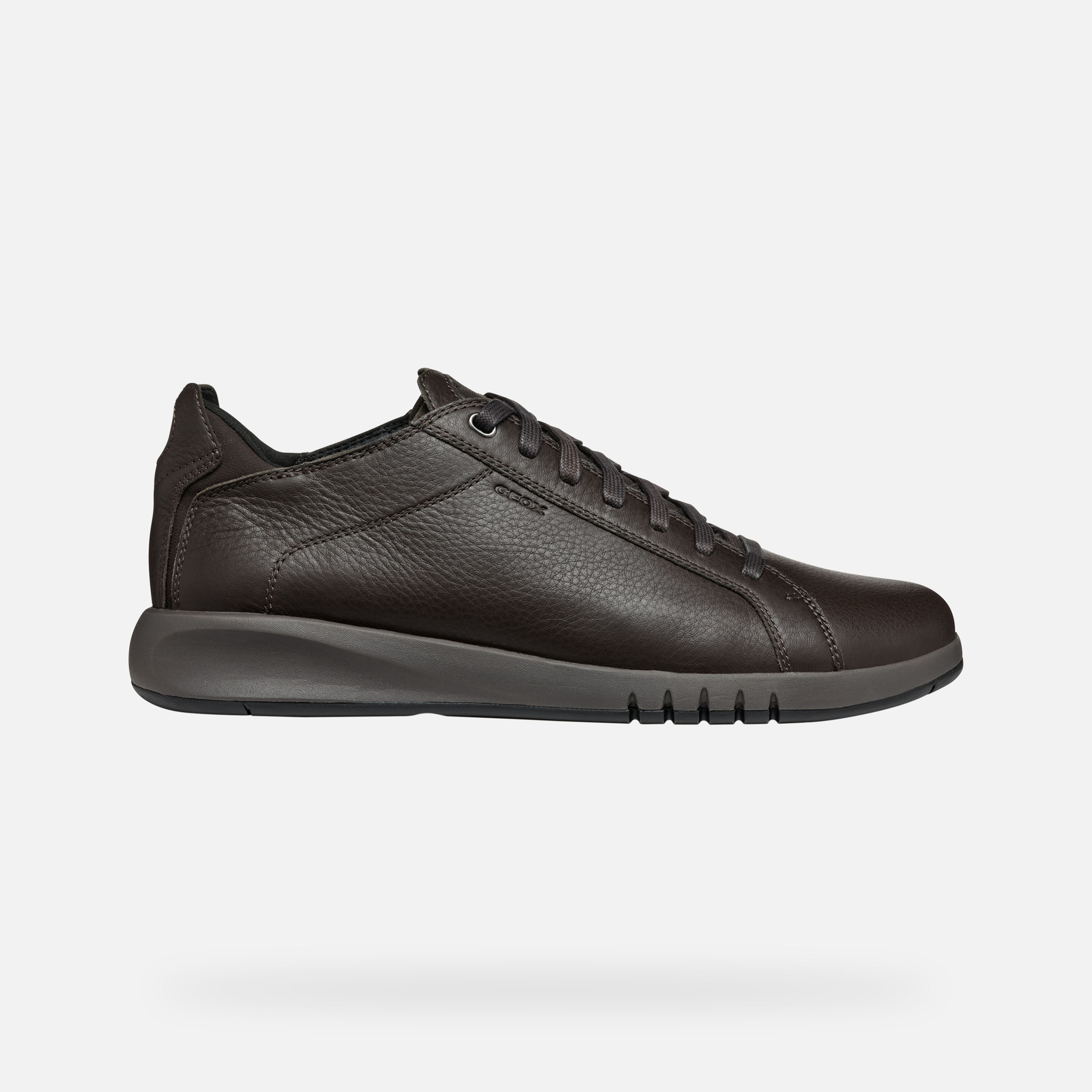 Brązowe męskie trampki Geox Aerantis - 002