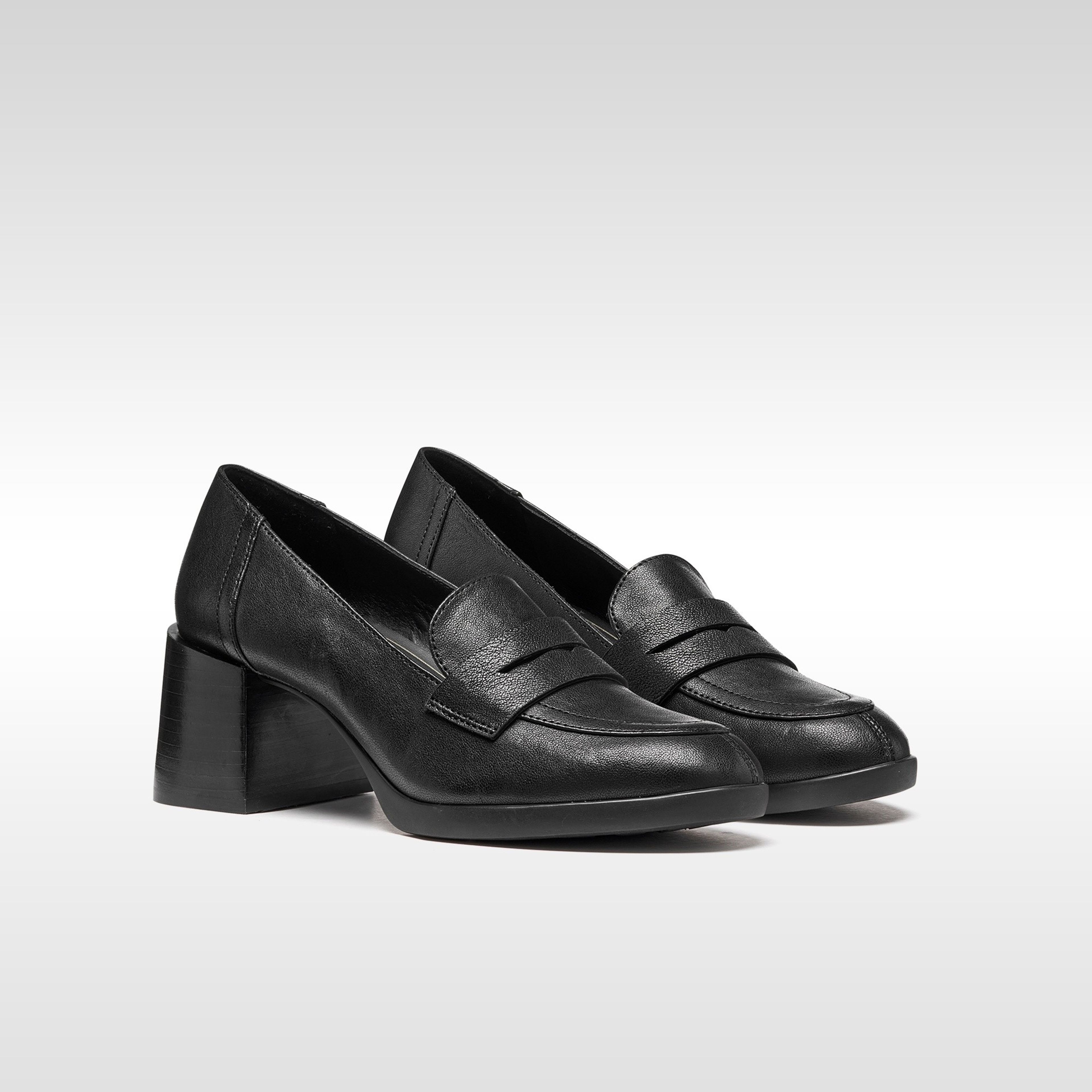 Černá dámská obuv na podpatku Geox Walk Pleasure 55T - 008