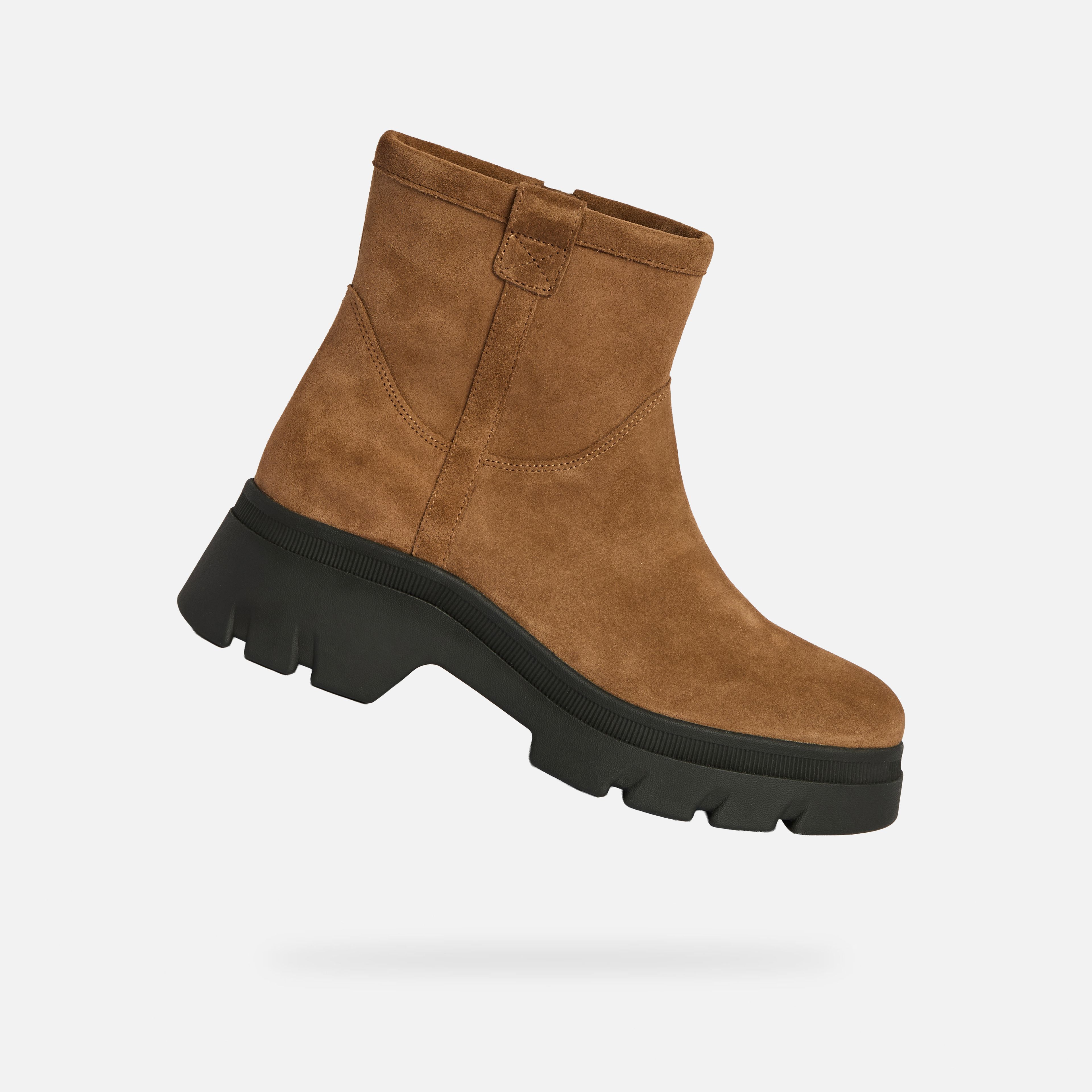 Světle hnědá dámská kotníková obuv Geox Pluette