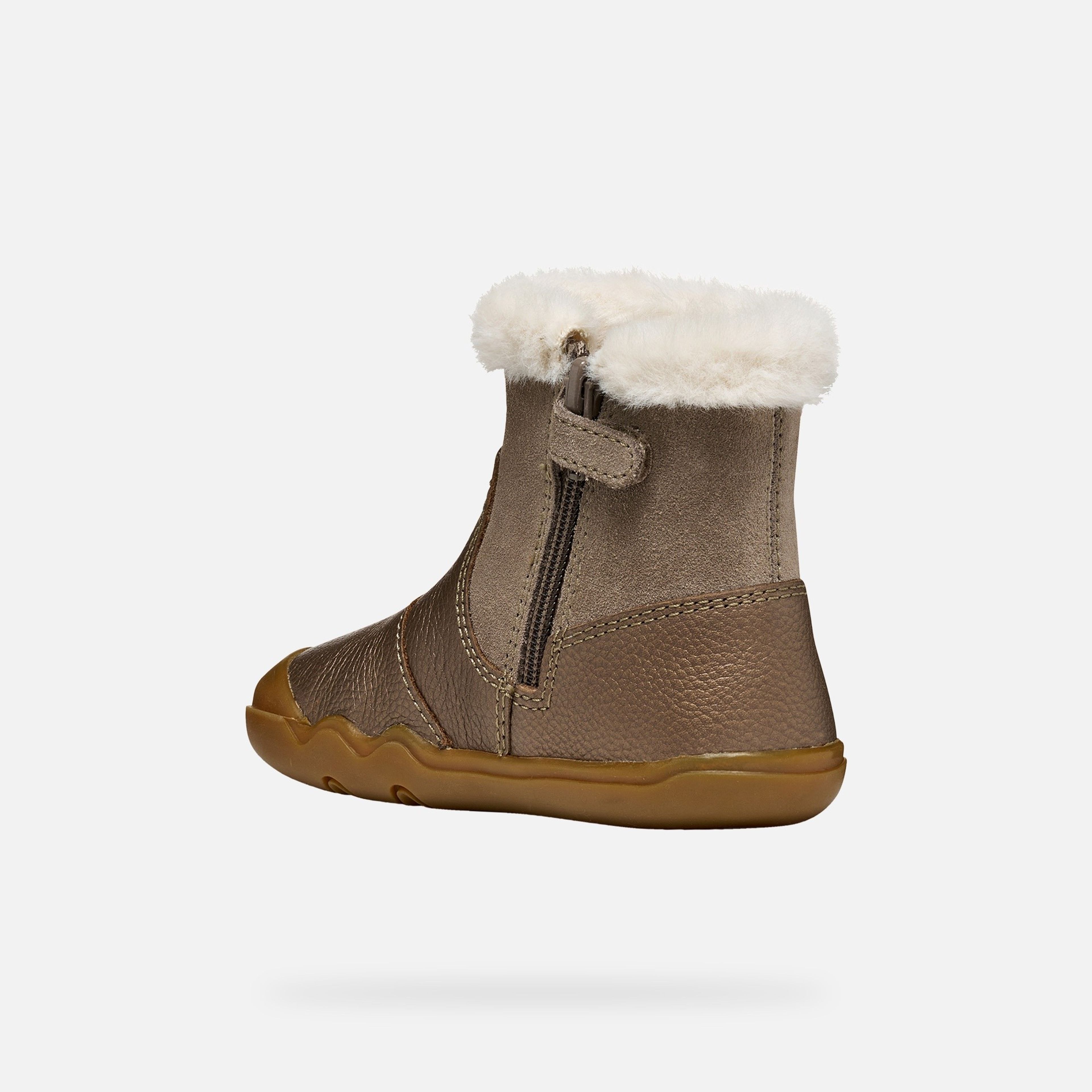Hnědá dívčí barefoot kotníková obuv Geox Steppieup - 004