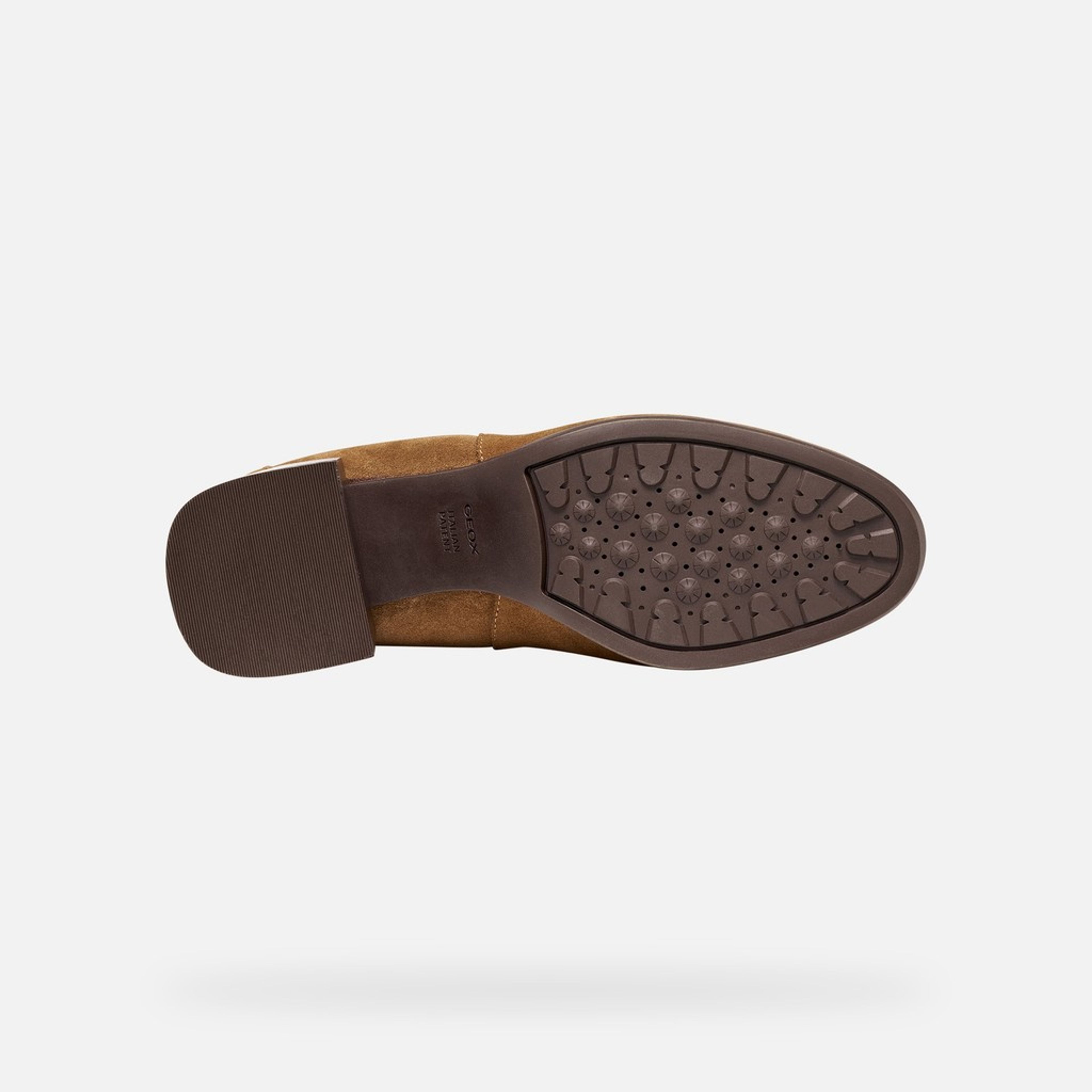 Hnědá dámská kotníková obuv Geox Walk Pleasure 55T - 007